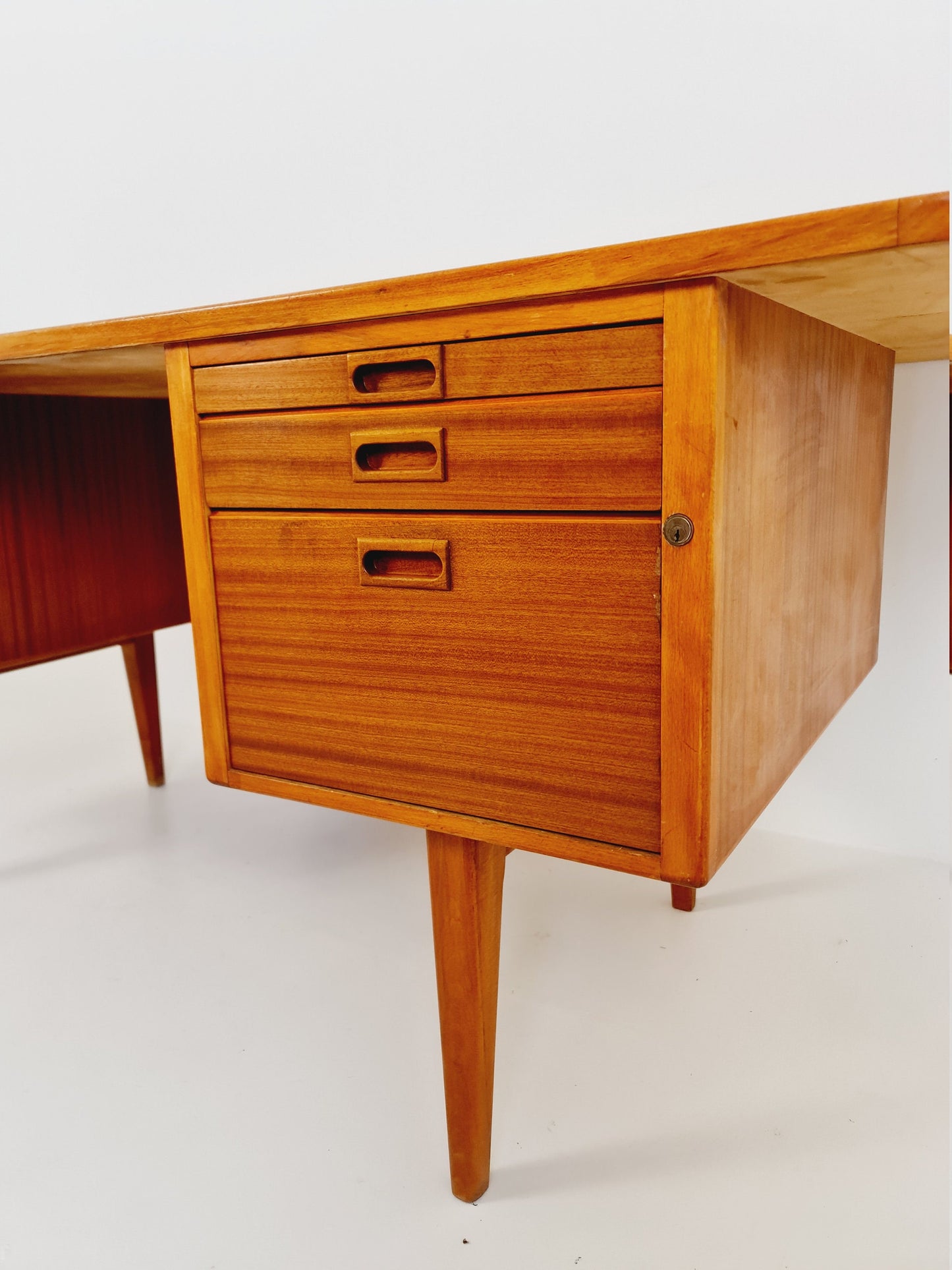Danish solid mahogany Model Executive Desk by Gunni for Omann jun, 1950s