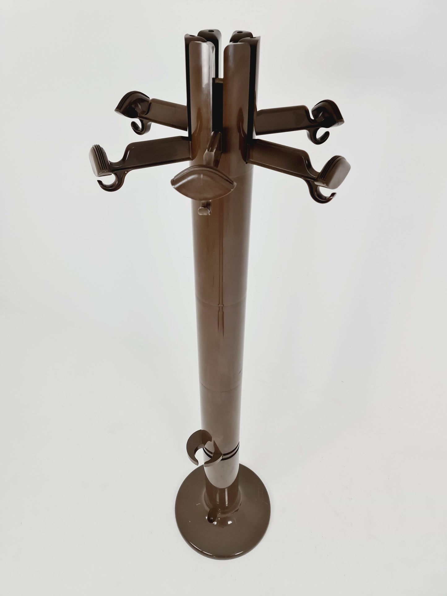 Giancarlo Piretti "Planta" Brown Plastic Italian Coat Rack Anonima Castelli 1972
