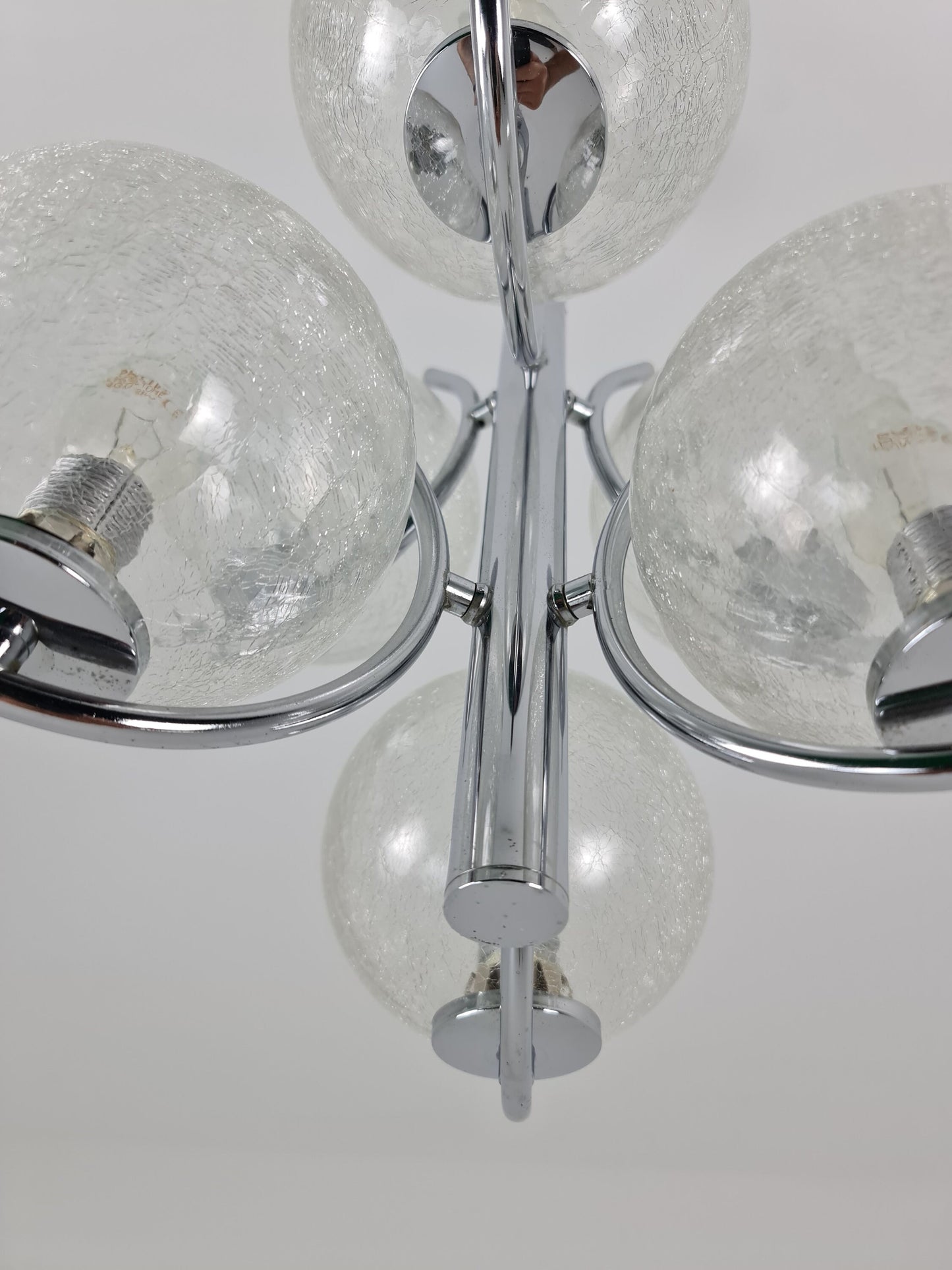 Space Age Ceiling lamp/ Pendant lamp by Richard Essig Sputnik Atom, chrome and glass, 1970s