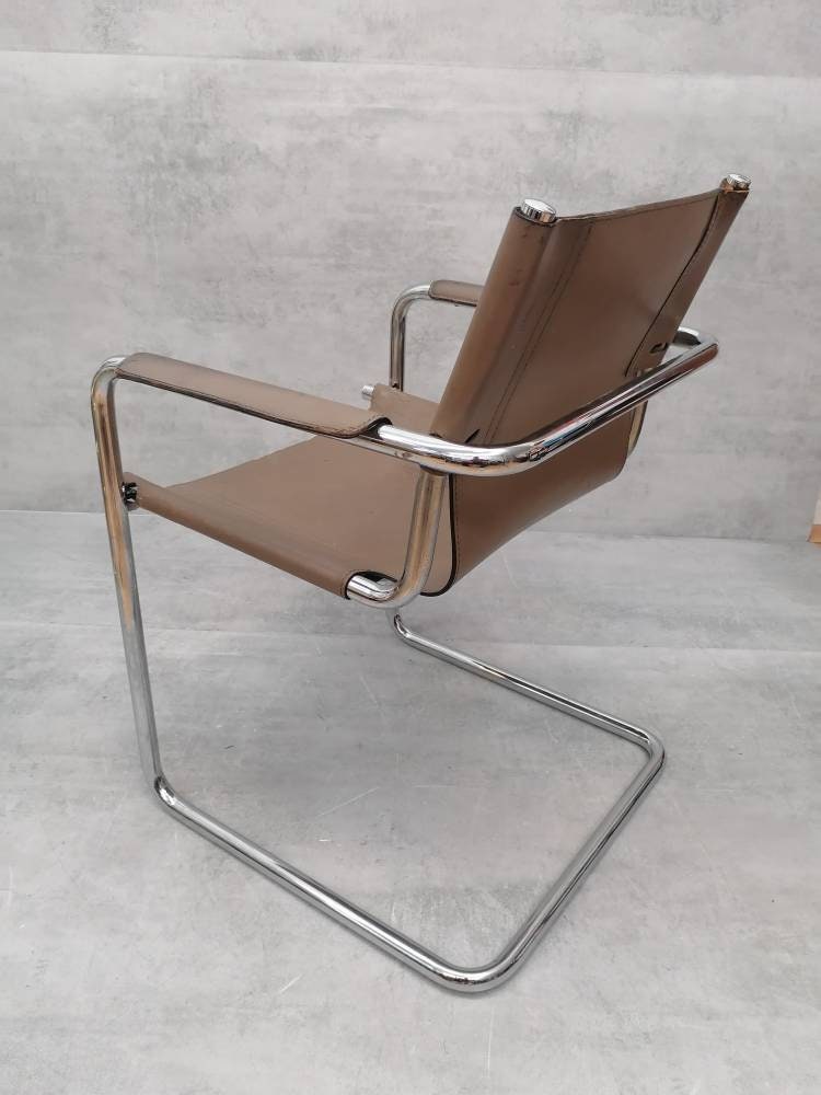 Matteo Grassi visitor chair in cream leather 1970s