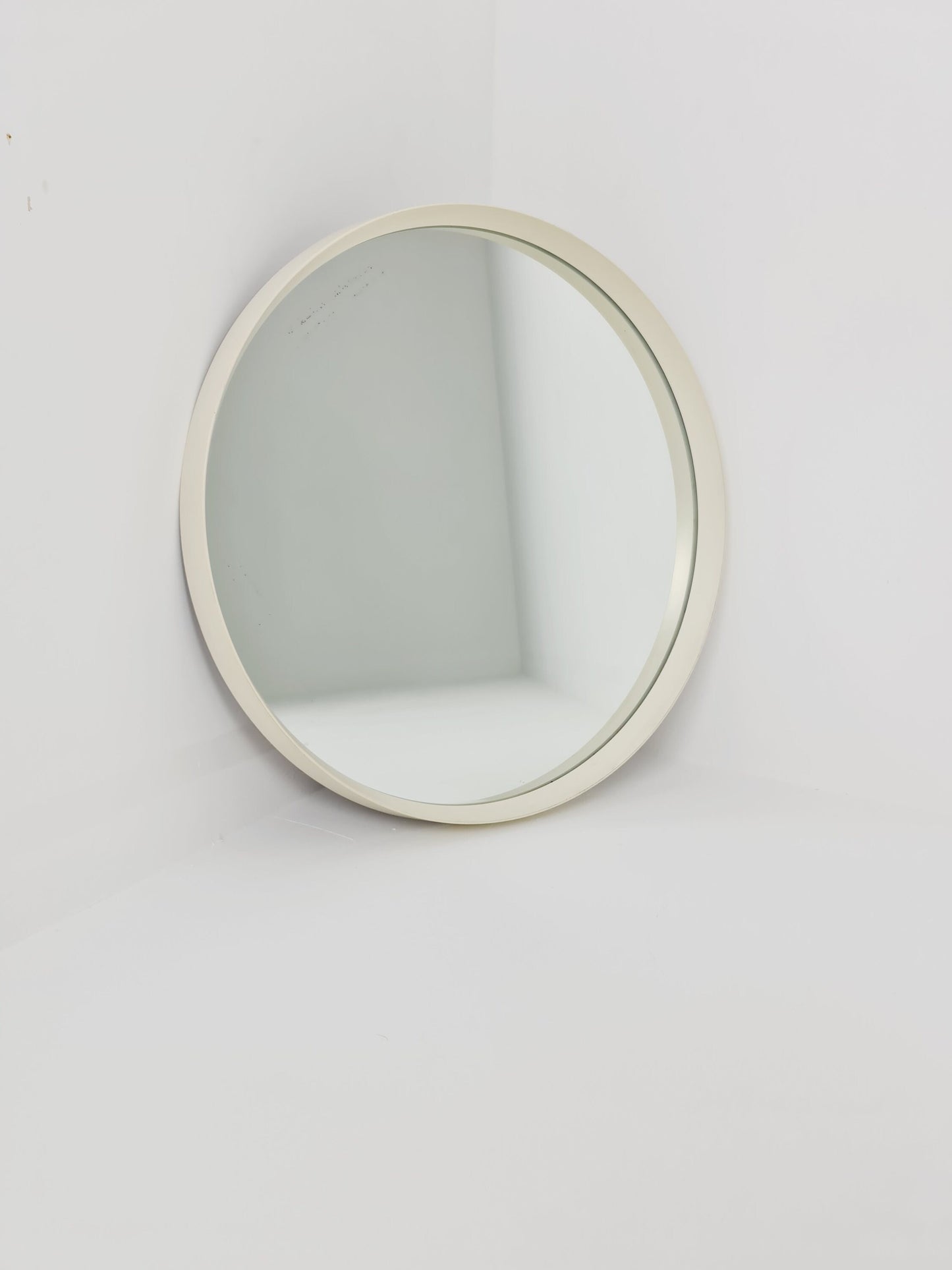Round space age retro plastic white mirror By Schönbuch, 1970s