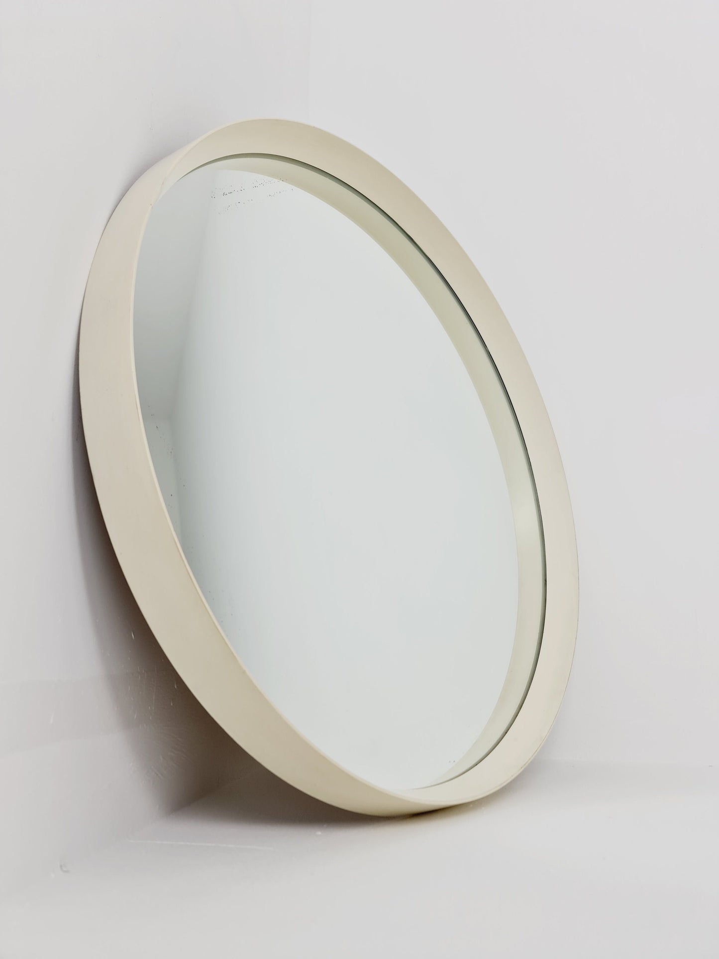 Round space age retro plastic white mirror By Schönbuch, 1970s