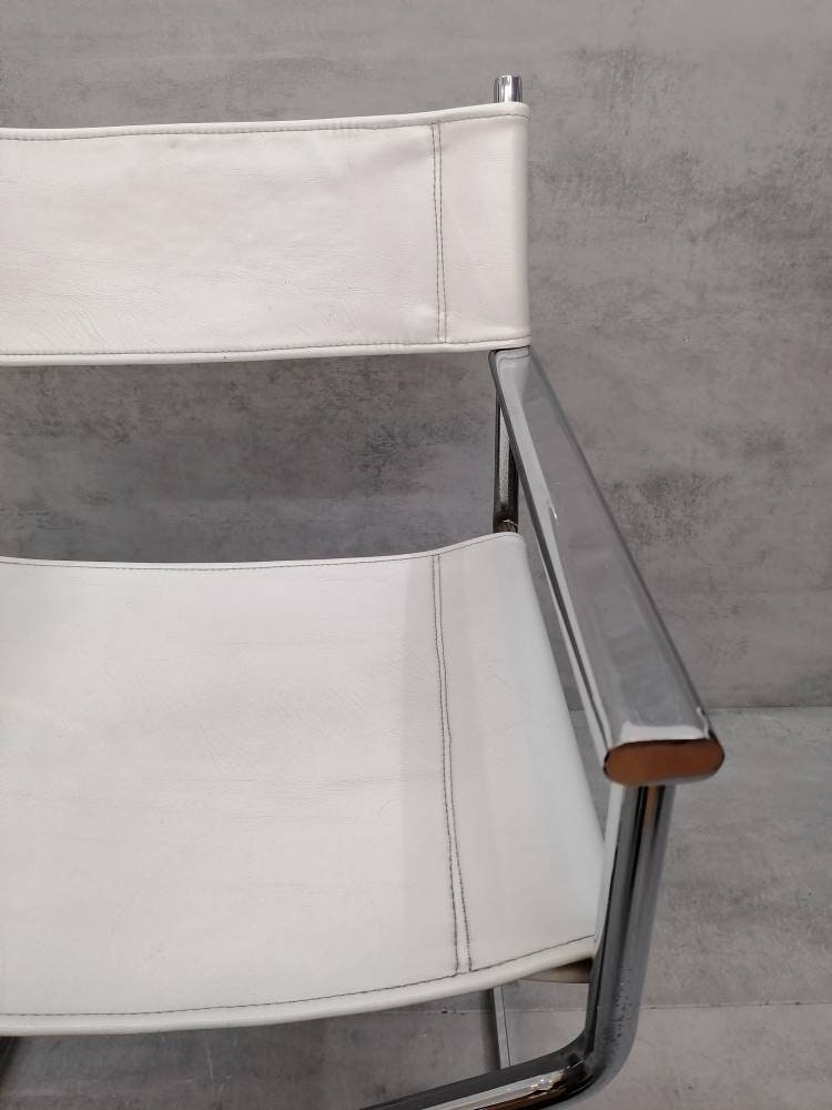 Mid-Century Modern Arrben director's chair in chrome and white leather 1980s