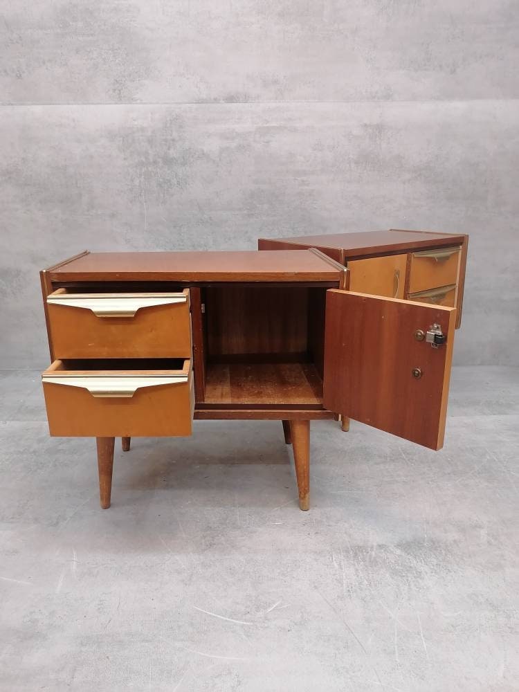 A set of Mid-Century Modern vintage maple wood bedside tables or small chests of drawers designed and manufactured in Italy, Rome, 1960s