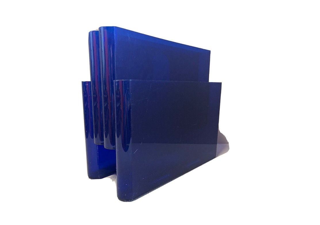 Mid-Century Modern Black Magazine Rack with 4 Compartments by Giotto Stoppino for Kartell, 1970s model 4676 made in italy