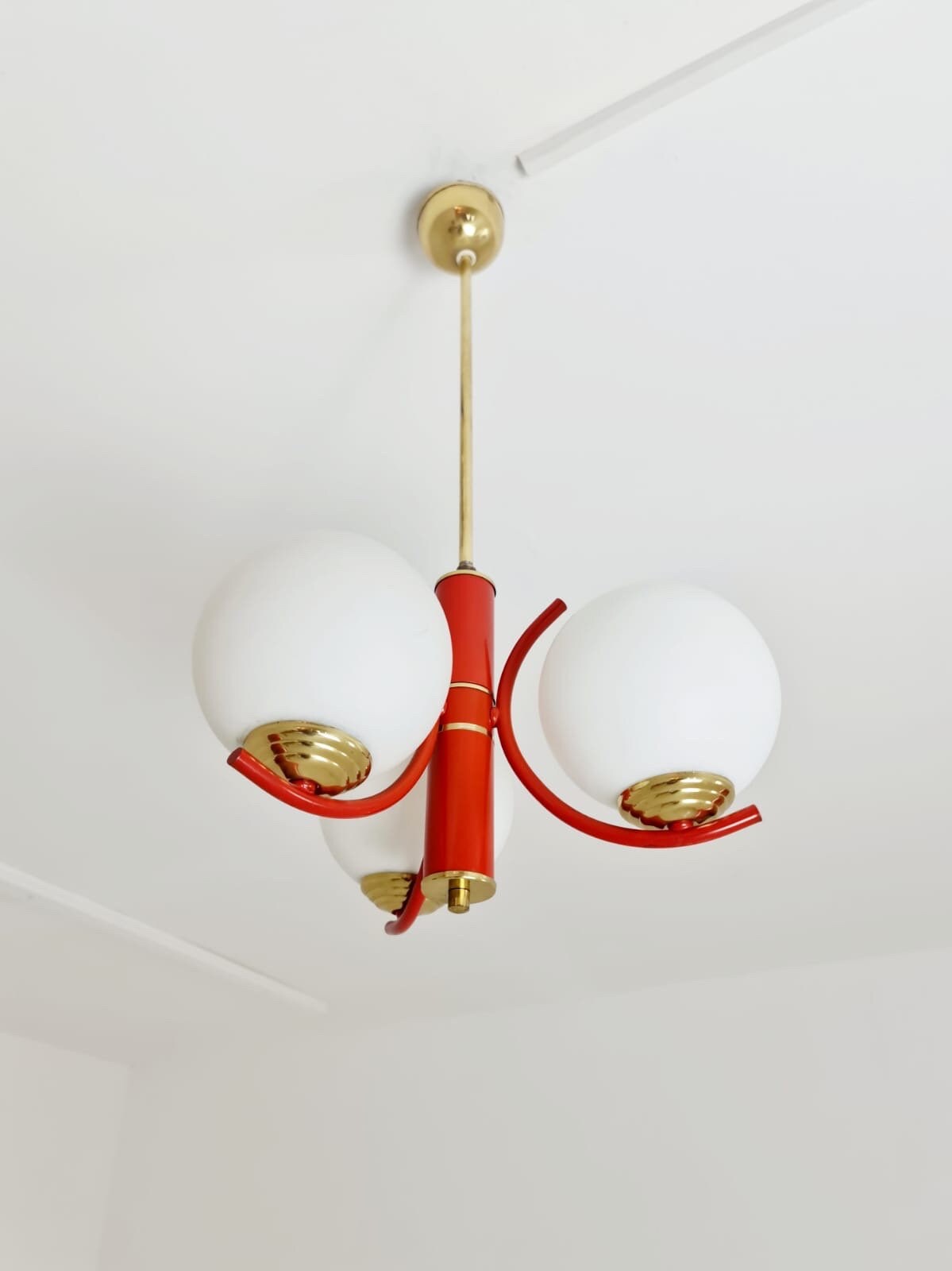 Space Age Ceiling lamp/ Pendant lamp by Richard Essig Sputnik Atom, red and white 1970s