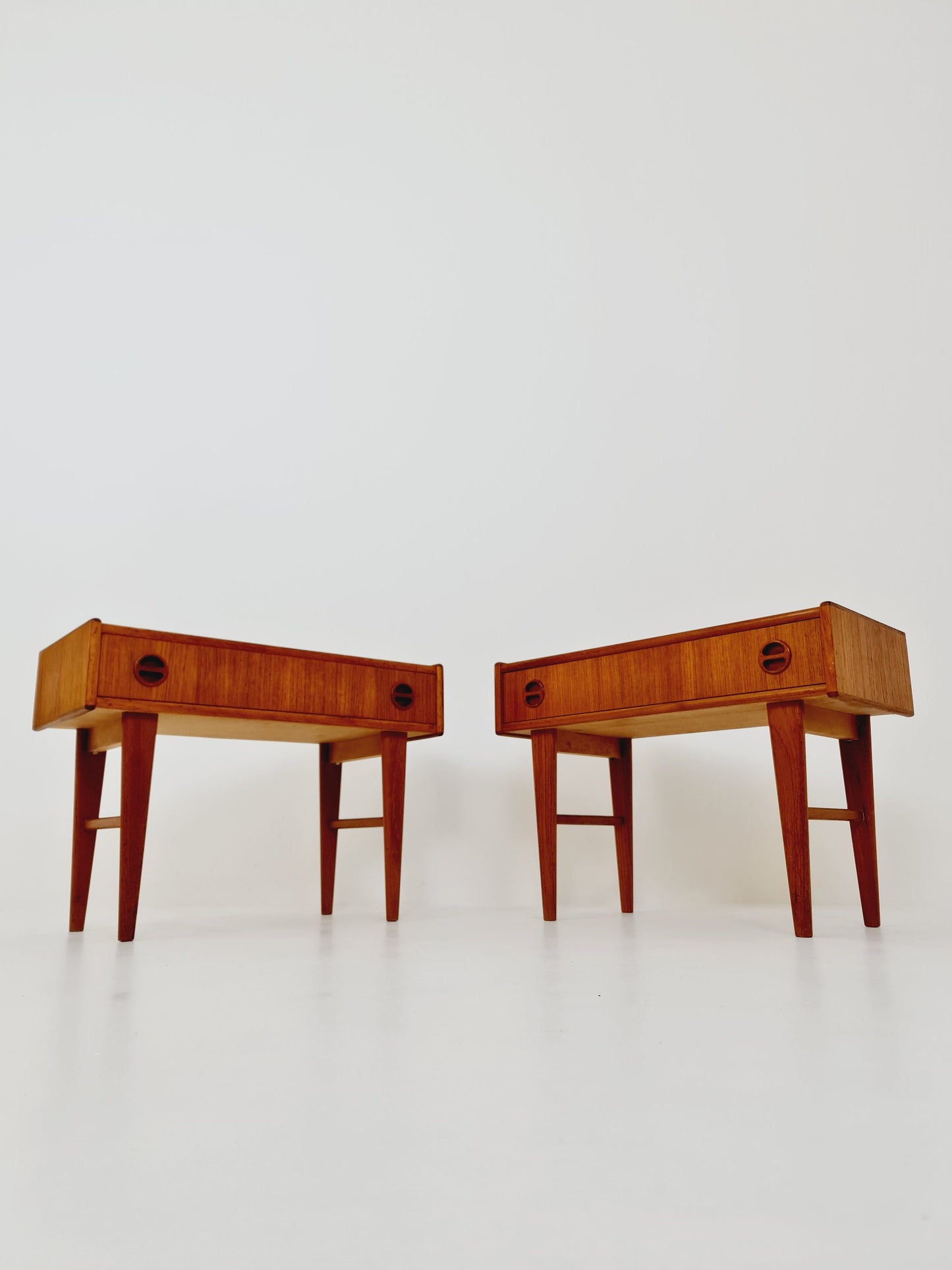 Pair Midcentury Carlström & Co Teak Vintage Side table/ Bedside table/ Night stand straight from the sixties