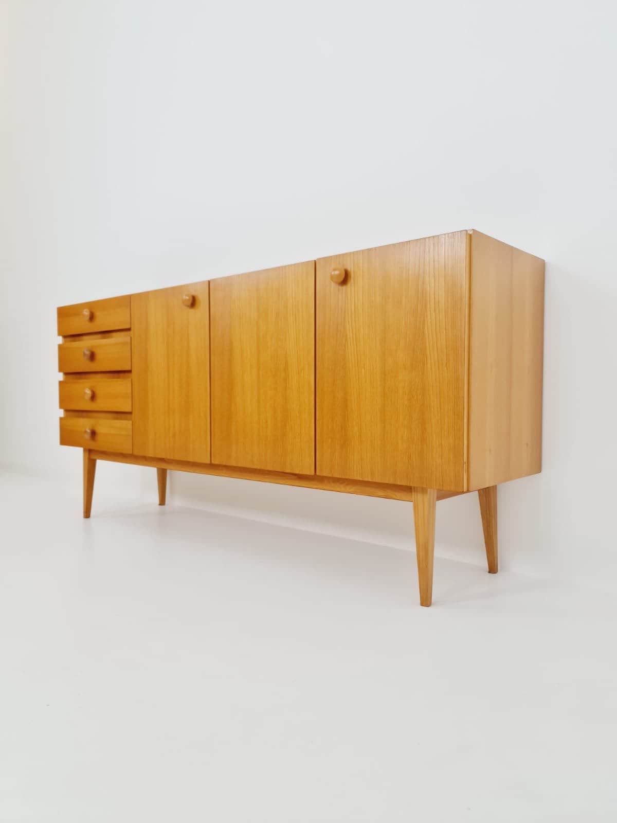 Mid Century Modern German oak Sideboard by GE-EL Möbel, 1960s