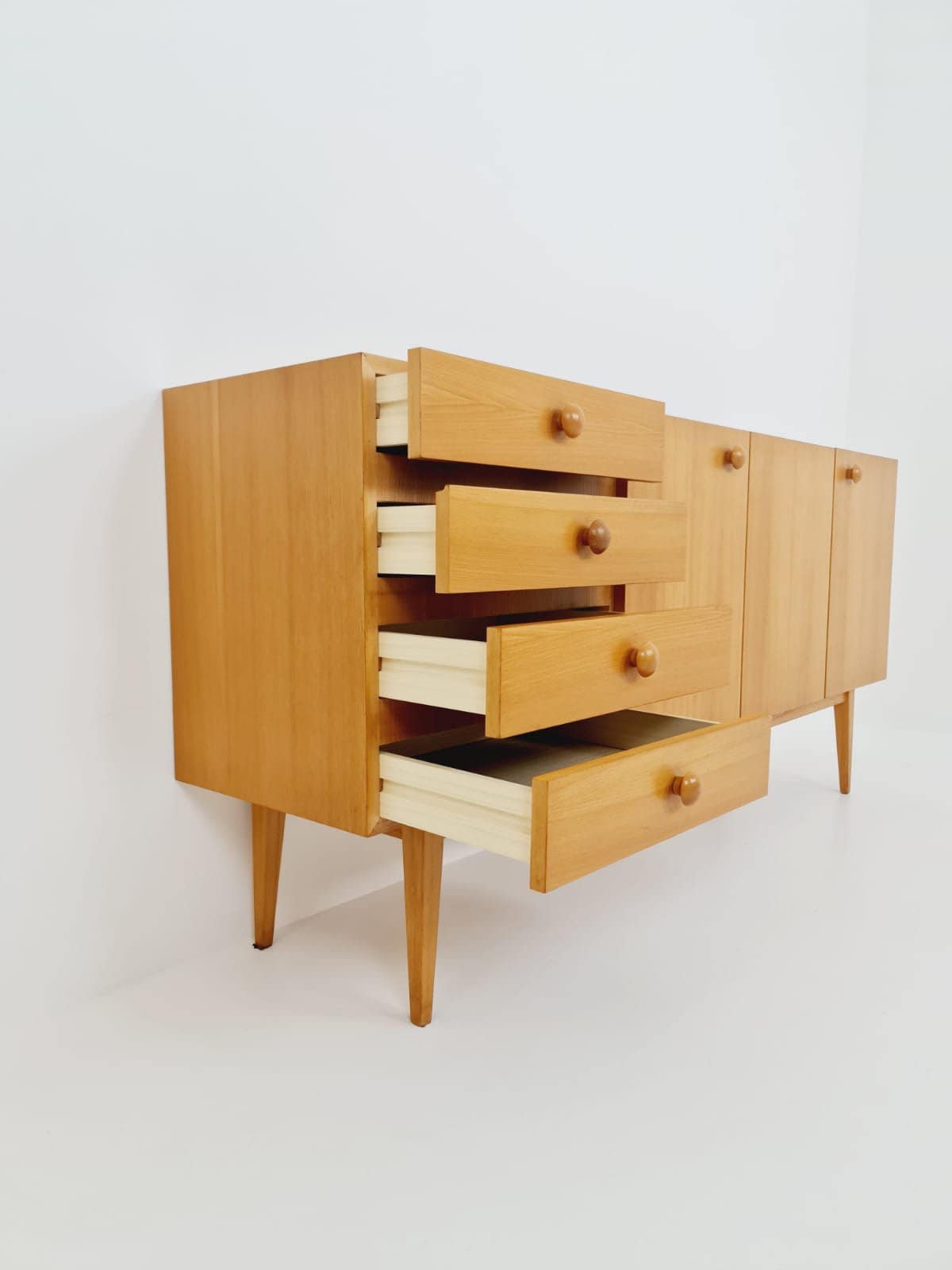 Mid Century Modern German oak Sideboard by GE-EL Möbel, 1960s