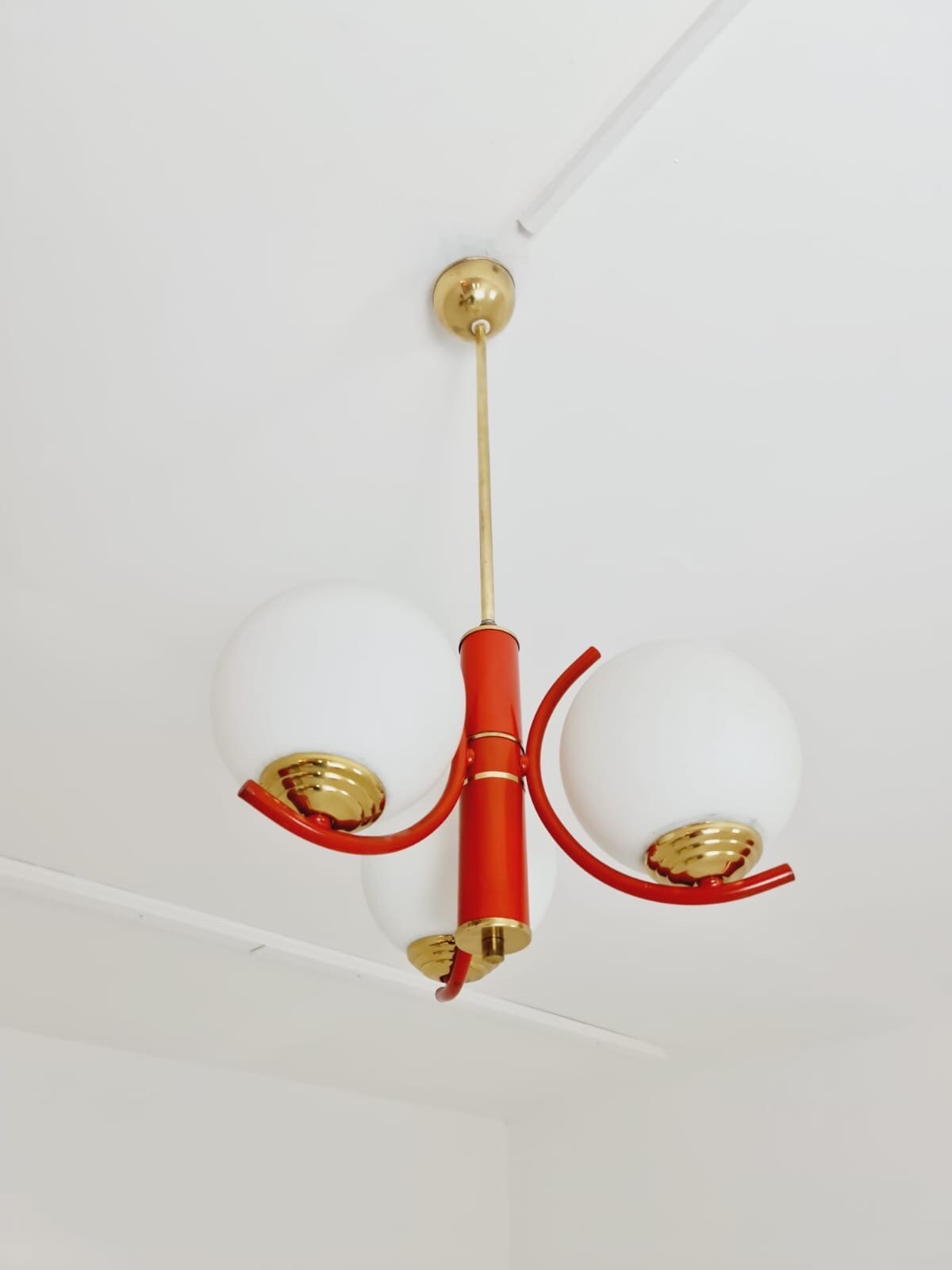 Space Age Ceiling lamp/ Pendant lamp by Richard Essig Sputnik Atom, red and white 1970s