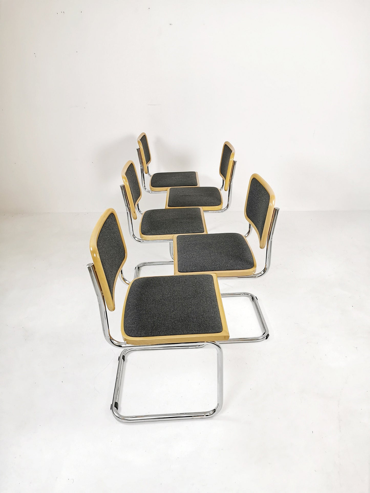 set of 5 Marcel Breuer B32 upholstered Cesca chair, bauhaus design by Bene