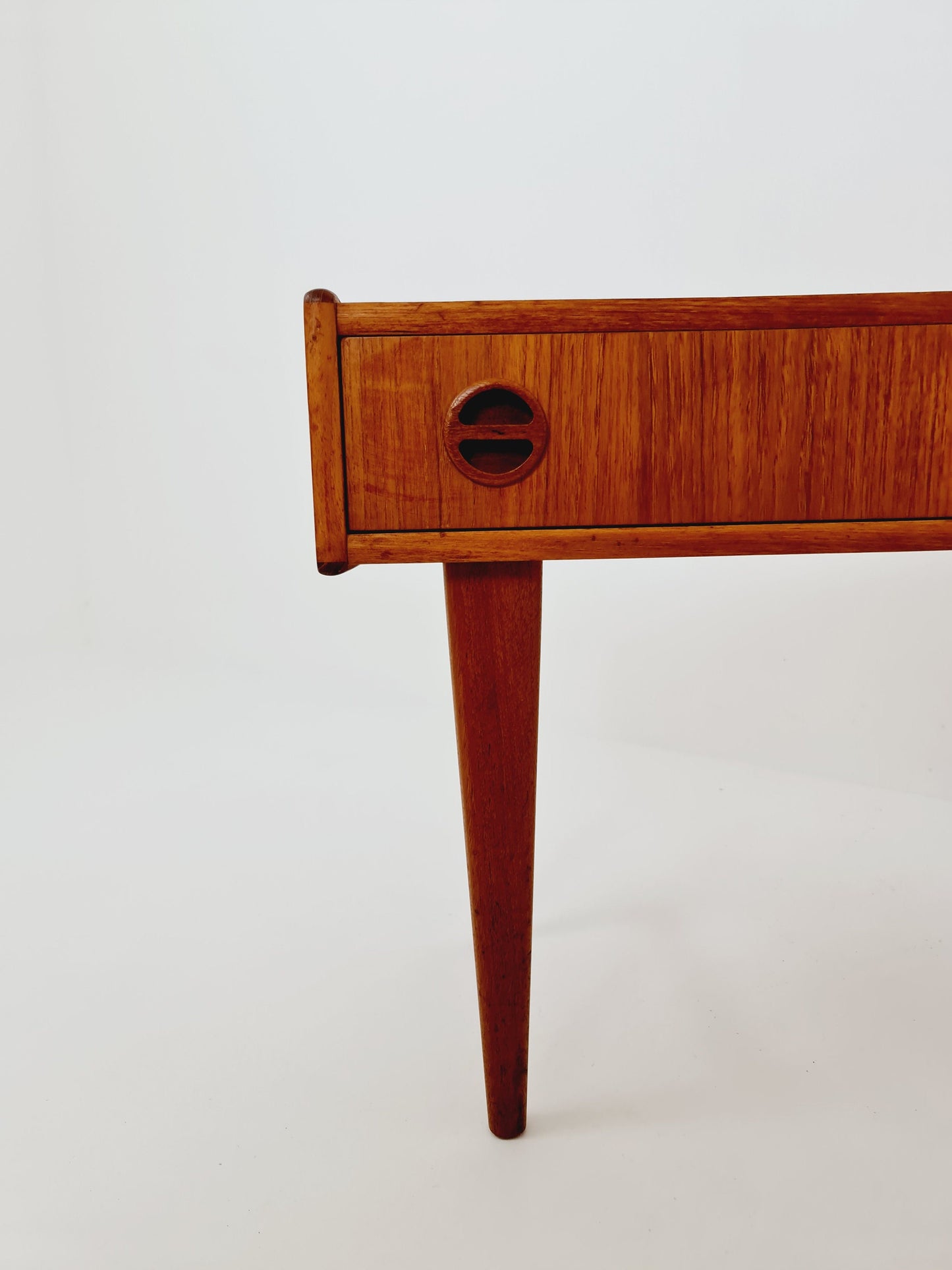 Pair Midcentury Carlström & Co Teak Vintage Side table/ Bedside table/ Night stand straight from the sixties