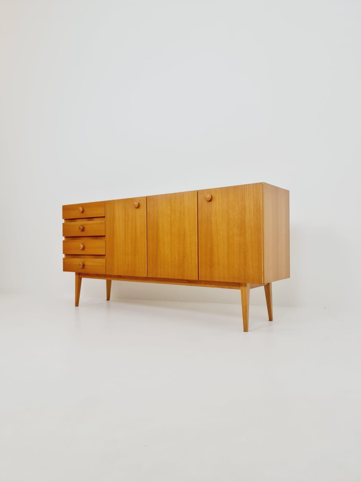 Mid Century Modern German oak Sideboard by GE-EL Möbel, 1960s