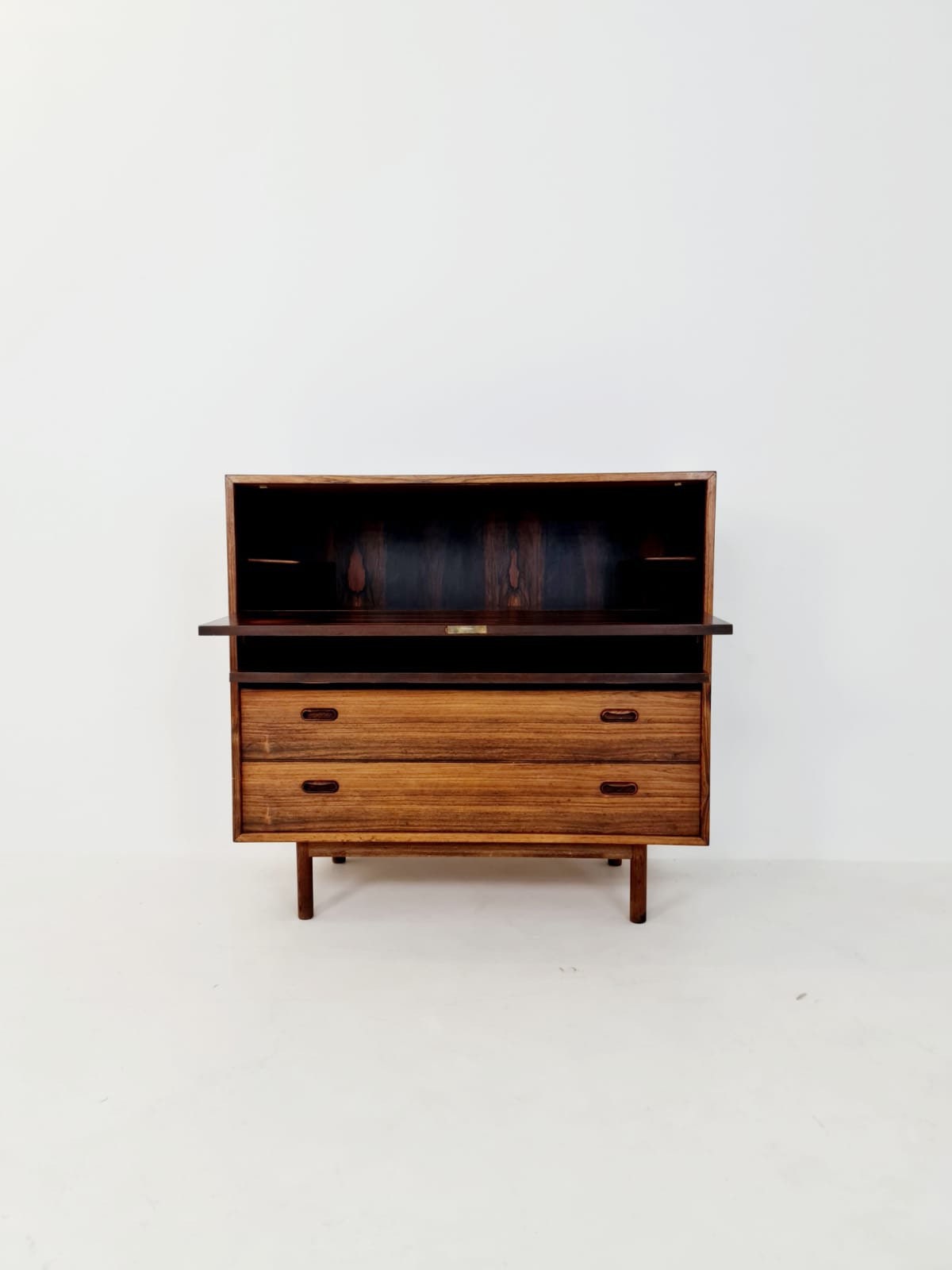 Mid-Century Danish modern rosewood chest of drawers, bar by Peter Hvidt, 1960s