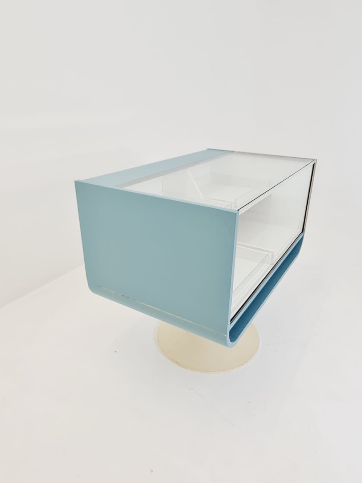 Space Age mid century Tulip show case drawers with glass front 1970s