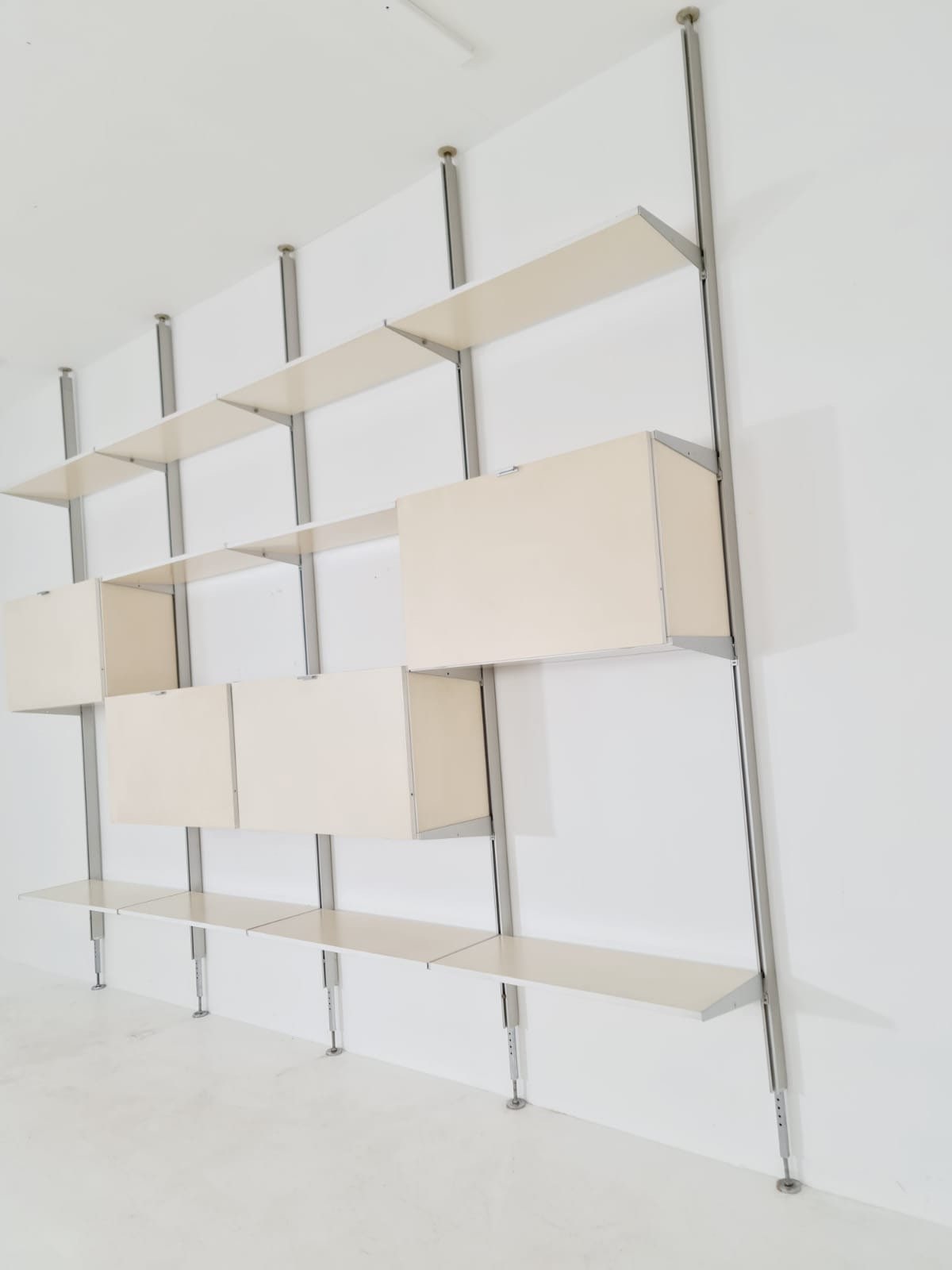 Rare Free standing Modular George Nelson Wall Unit Bookcase, Herman Miller International collection "Vitra", 1960s