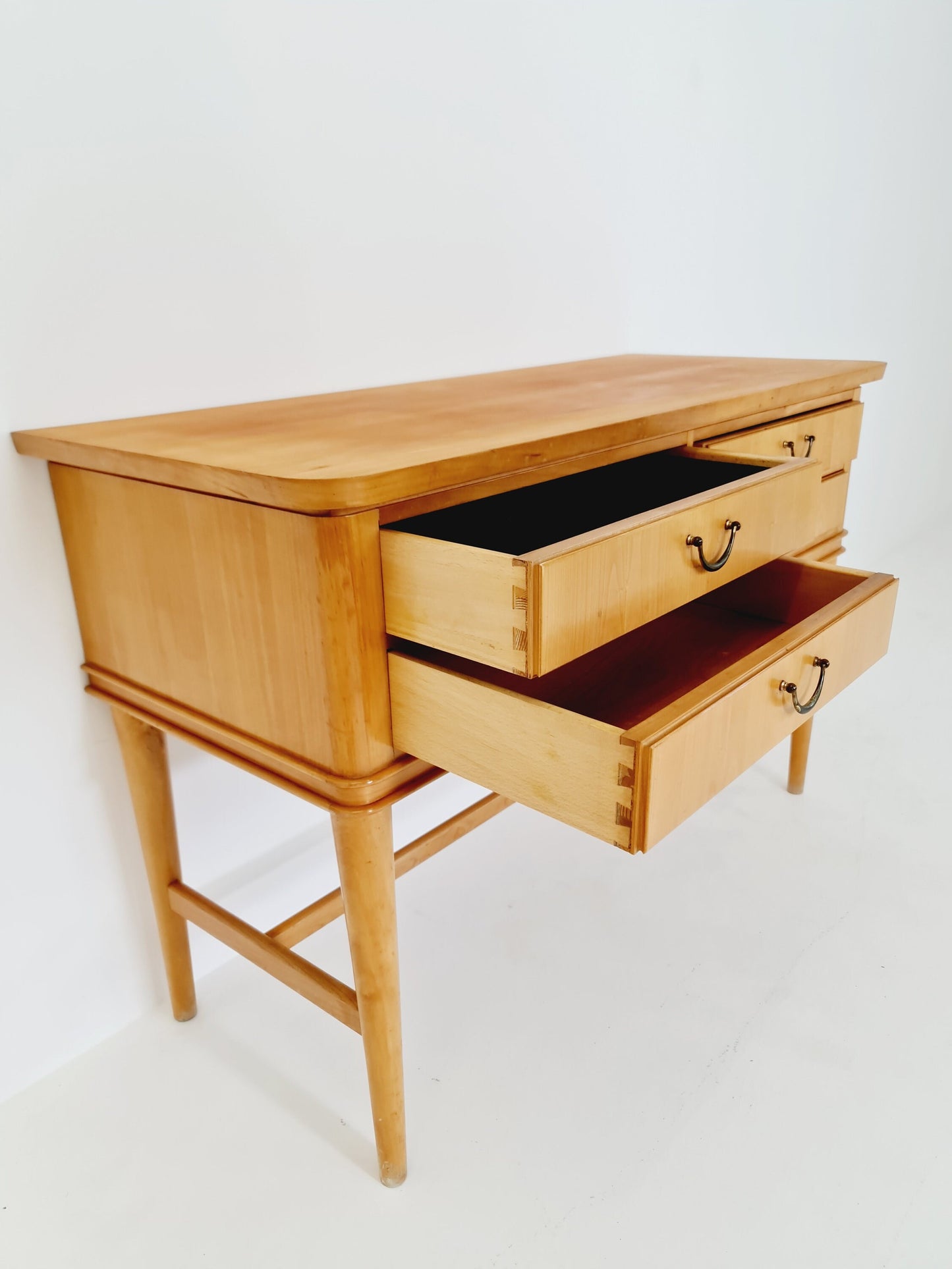 Midcentury German vintage oak & ash chest of drawers/ sideboard By FH Möbel Fabrik, 1960s