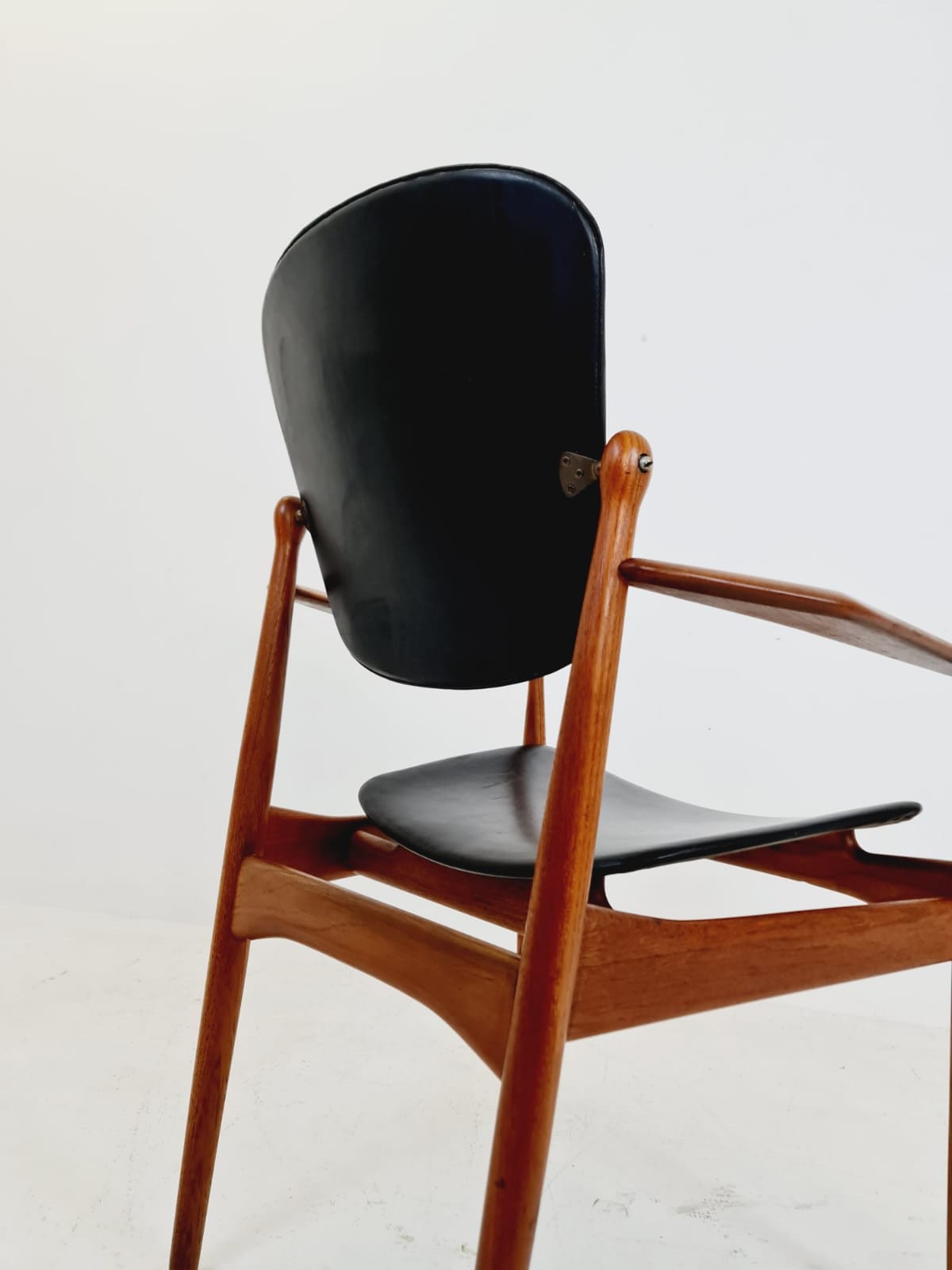 Danish teak and leather chair by Arne Vodder for France & Daverkosen, 1960s