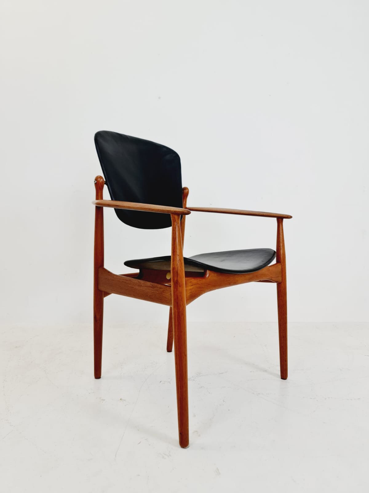 Danish teak and leather chair by Arne Vodder for France & Daverkosen, 1960s