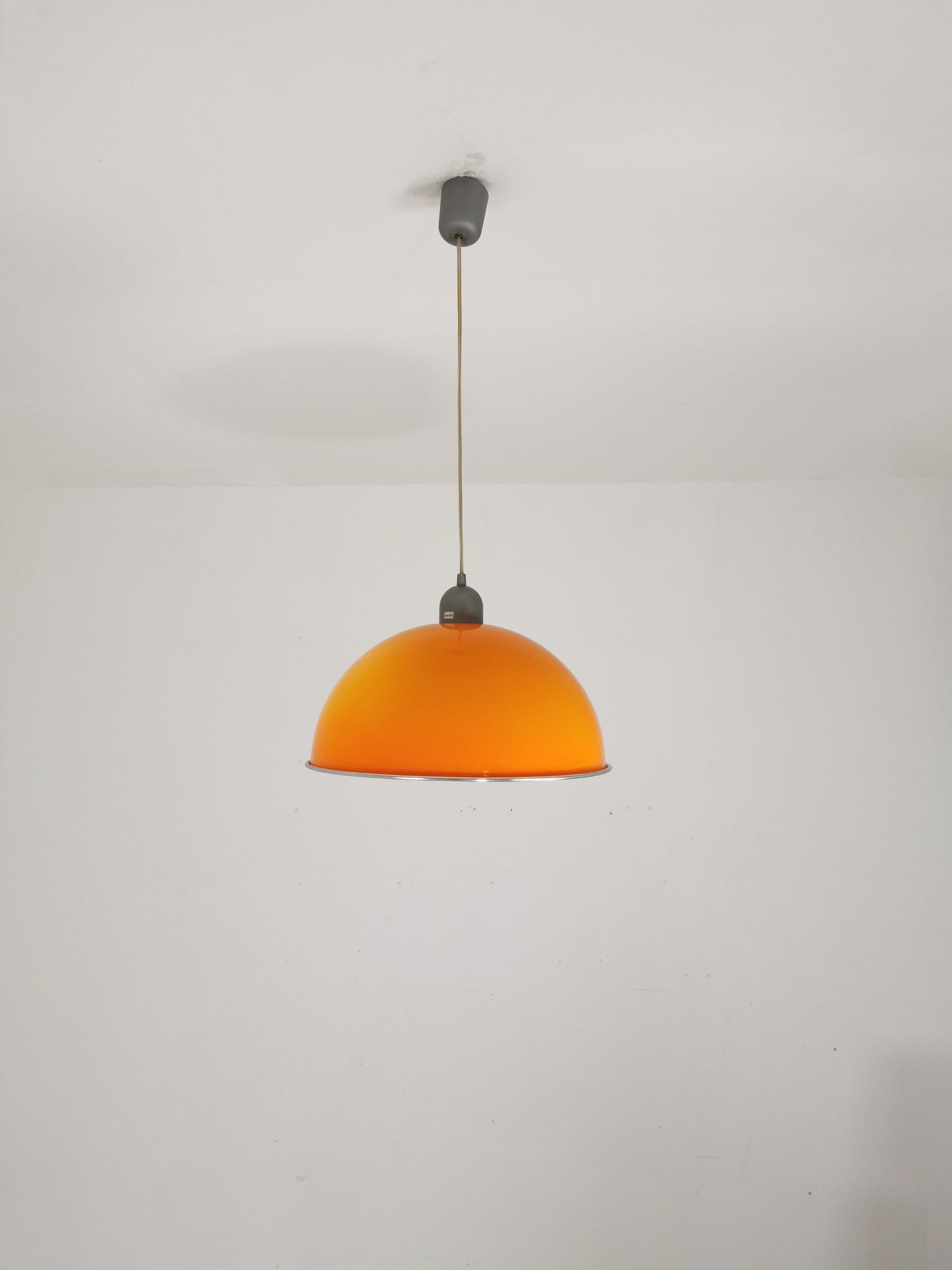 Vintage \Space Age Orange hanging lamp 1970.