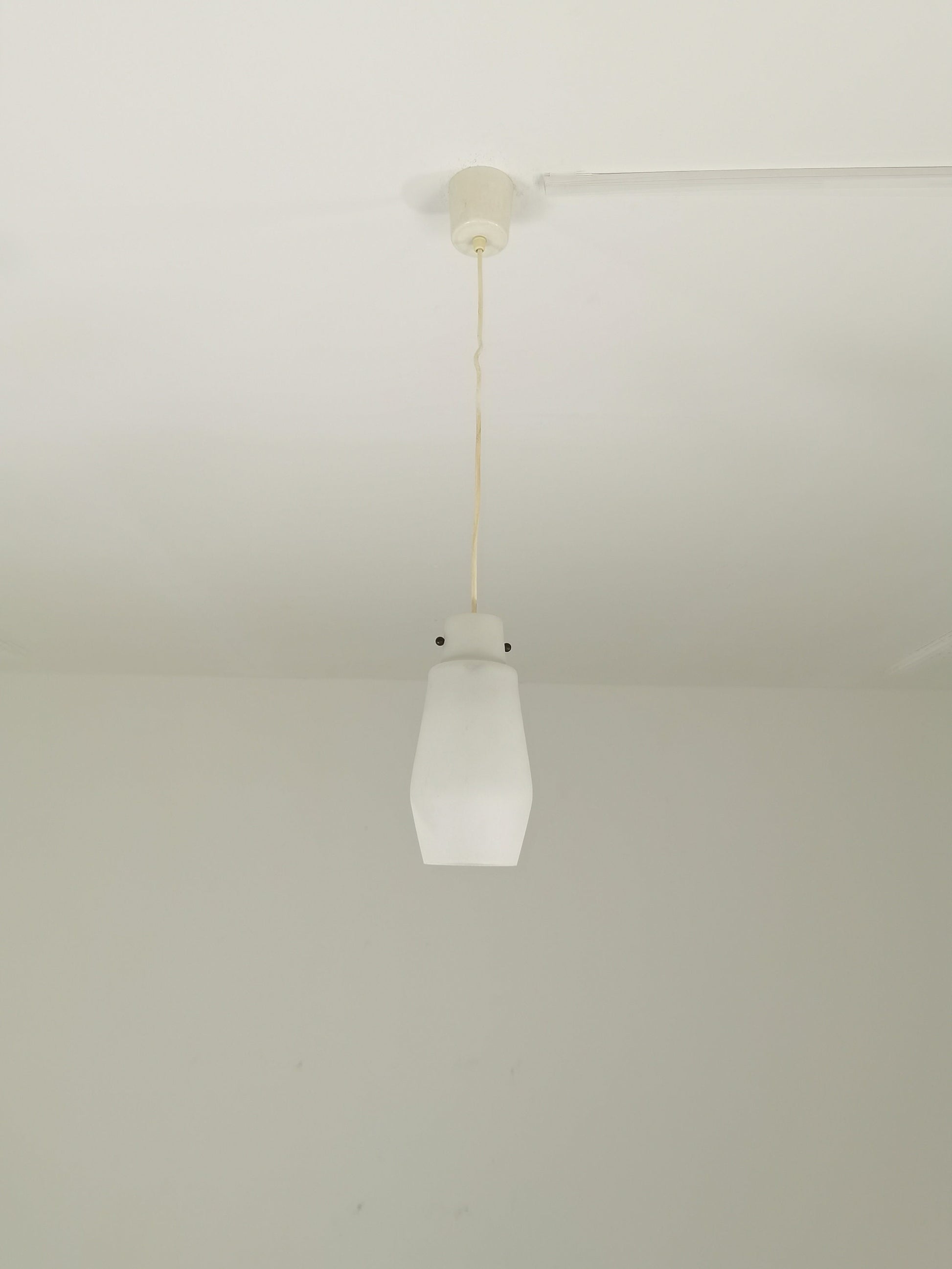 The handmade URail 2Easy lampshade Vento by Paulmann