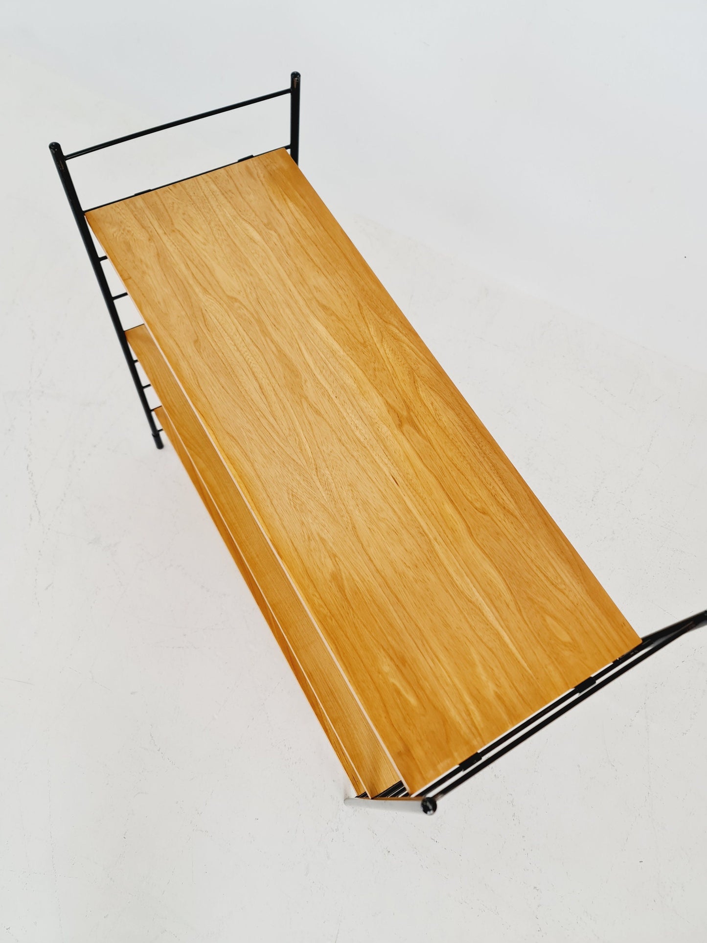 Freestanding string shelf in Red oak from the 50s by WHB Germnay