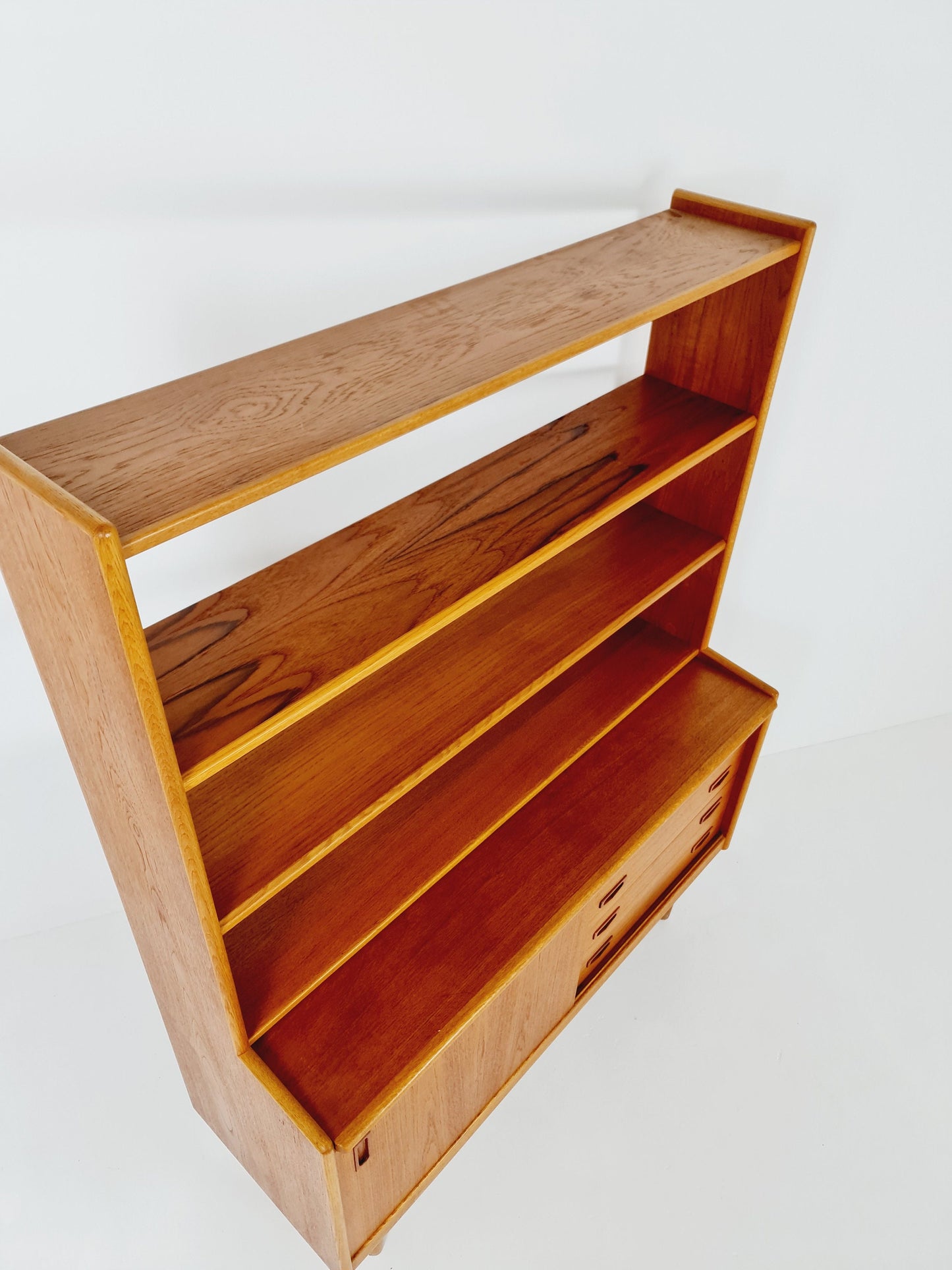 Danish freestanding vintage bookshelf system/ book case teak by Bengt Ruda, 1960s