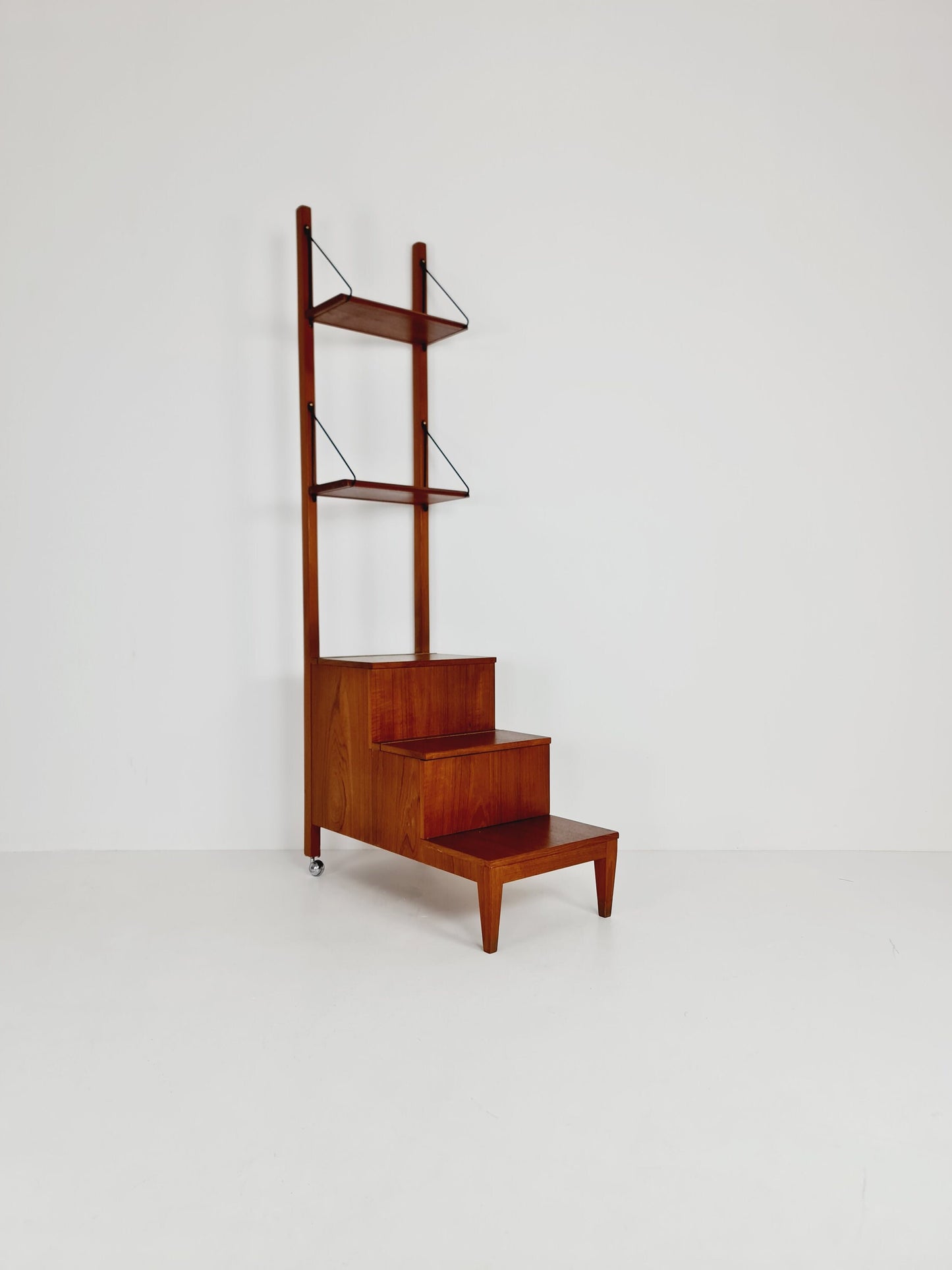 Midcentury Danish teak free standing library ladder bookshelf, 1960s