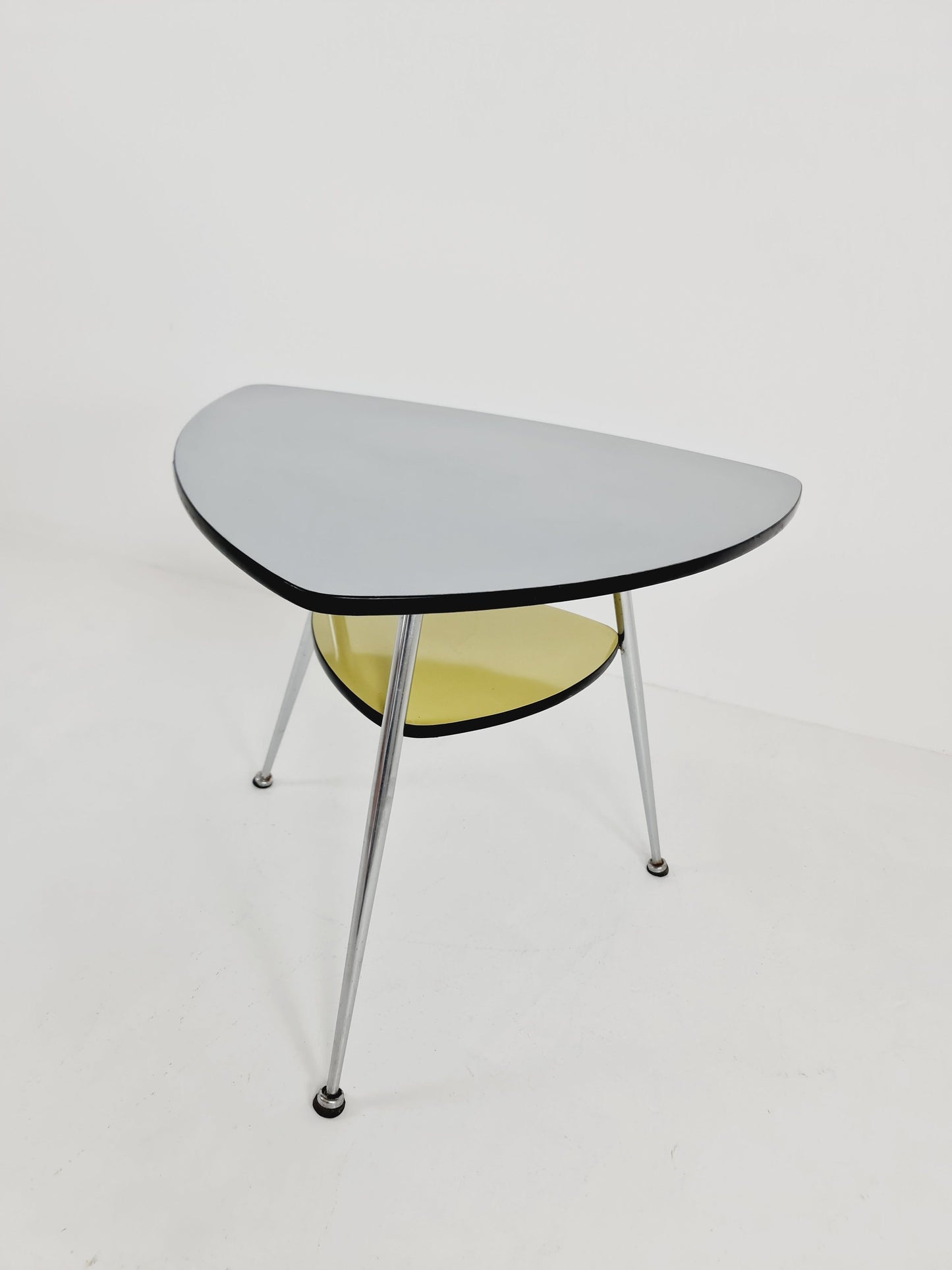German Mid-Century Tripod Coffee Table by Mauser Werke Waldeck, 1950s
