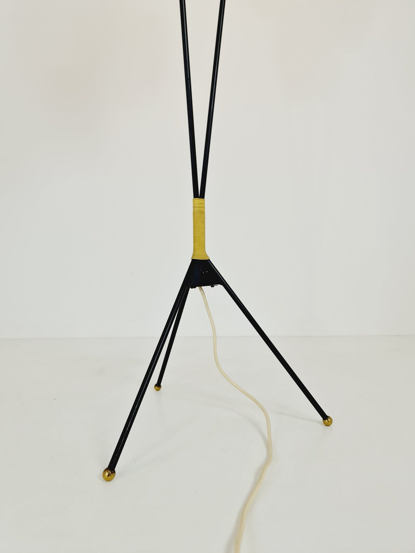 Tripod swedish vintage floor lamp in metal by Möller Armatur Eskilstuna MAE, 1950s