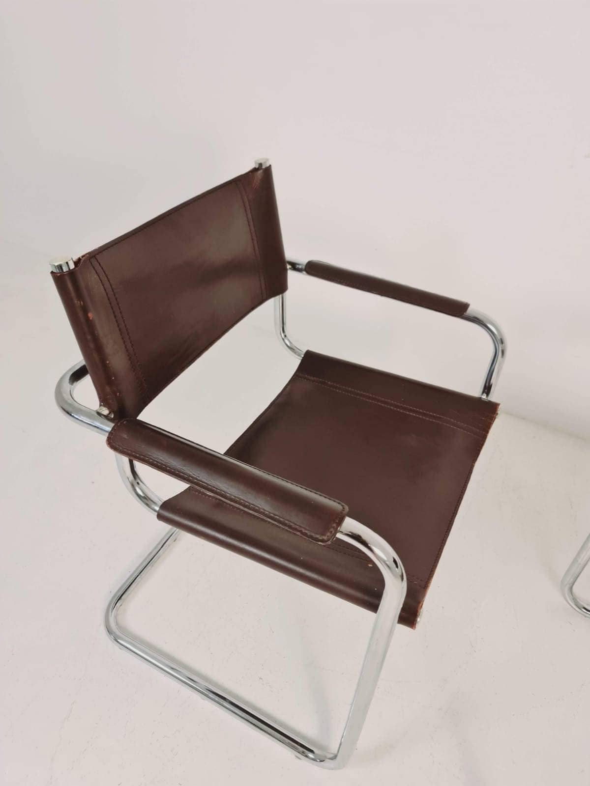 set of mid century S34 shoko braun Saddle Leather Dining Chairs by Mart Stam & Marcel Breuer italy 1980s