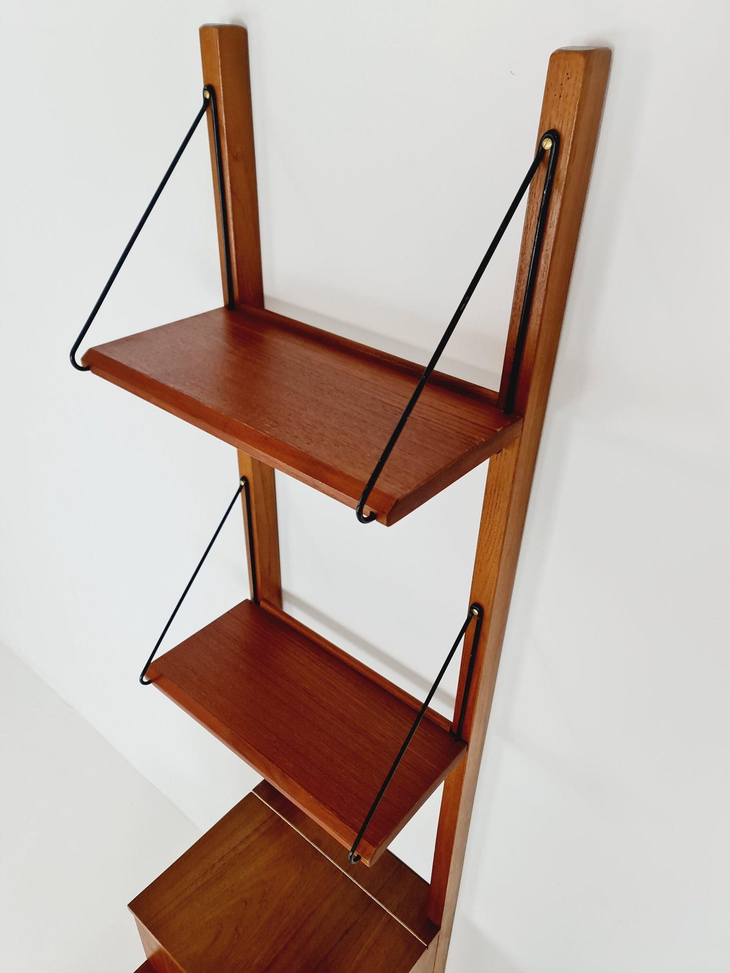 Midcentury Danish teak free standing library ladder bookshelf, 1960s