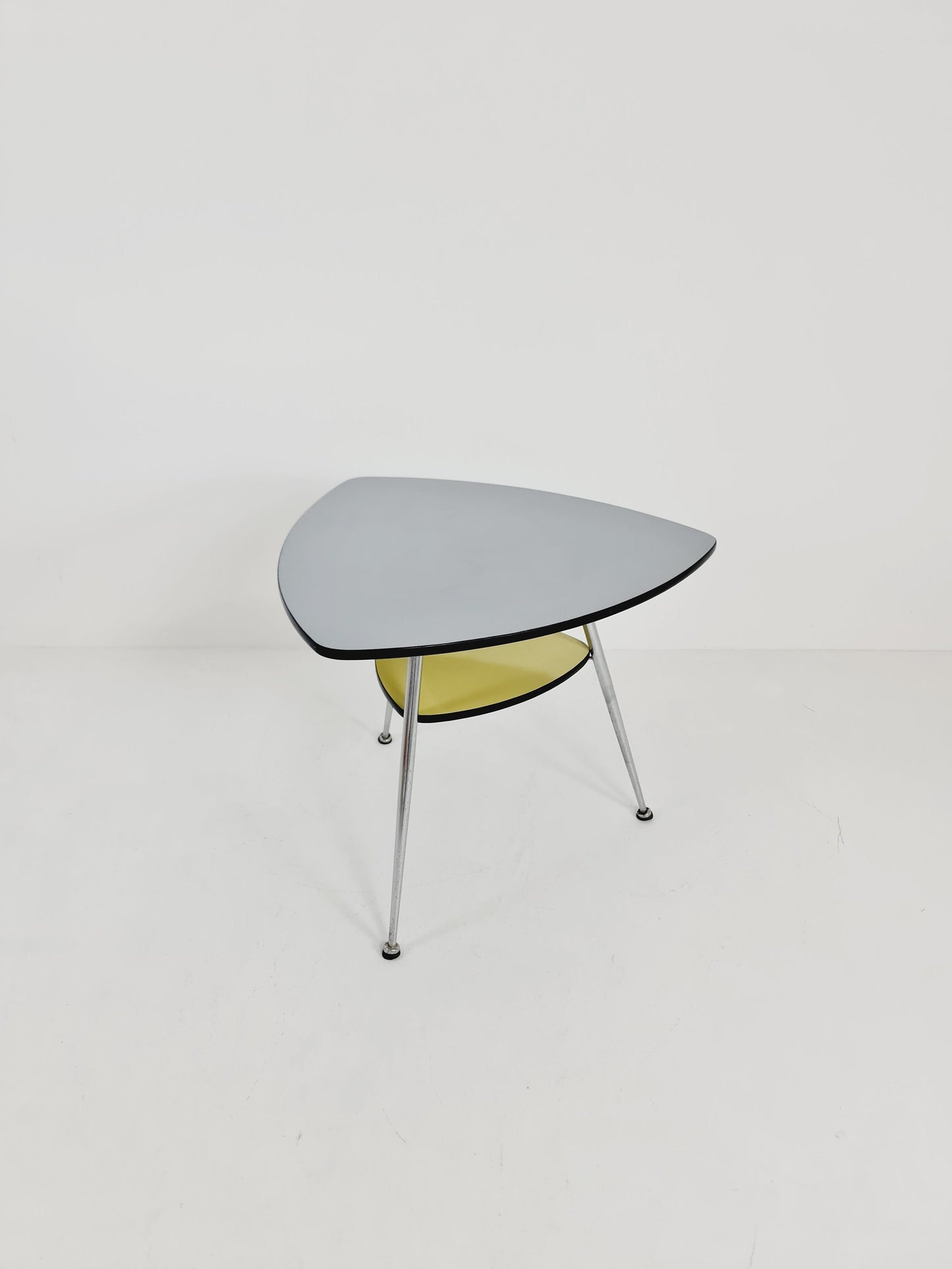 German Mid-Century Tripod Coffee Table by Mauser Werke Waldeck, 1950s