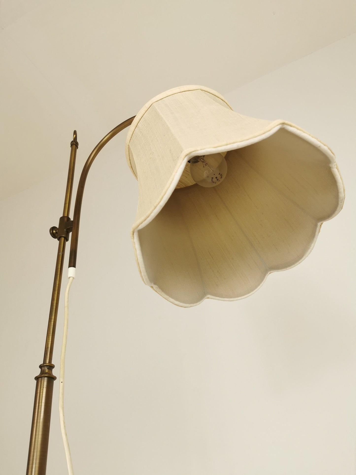 Vintage\Antique Brass Column Floor Lamp, 1930s
