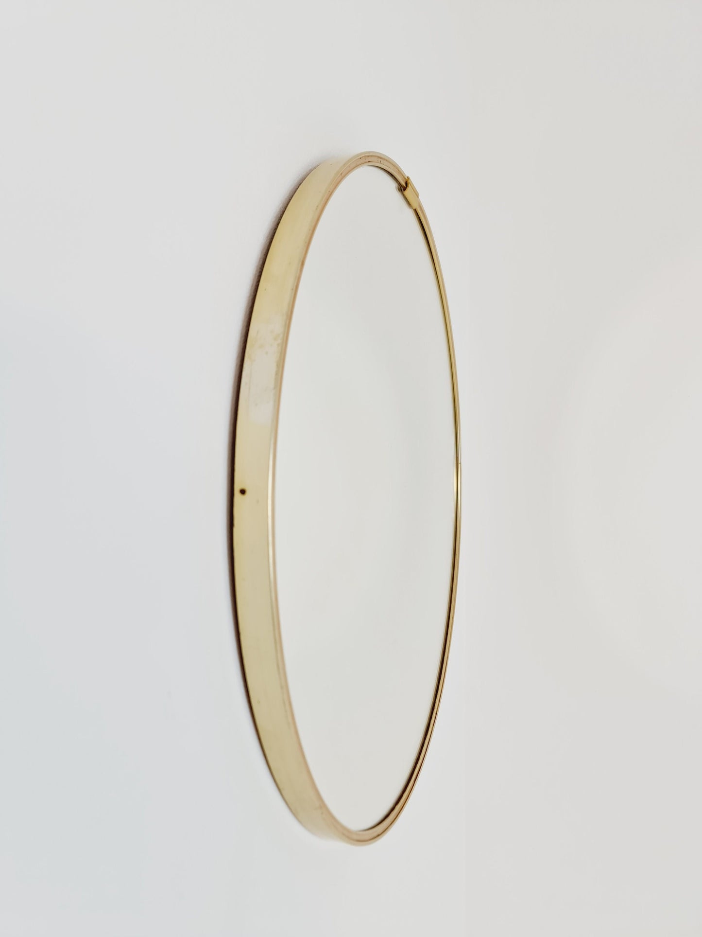 Mid Century round Brass mirror from the 60s
