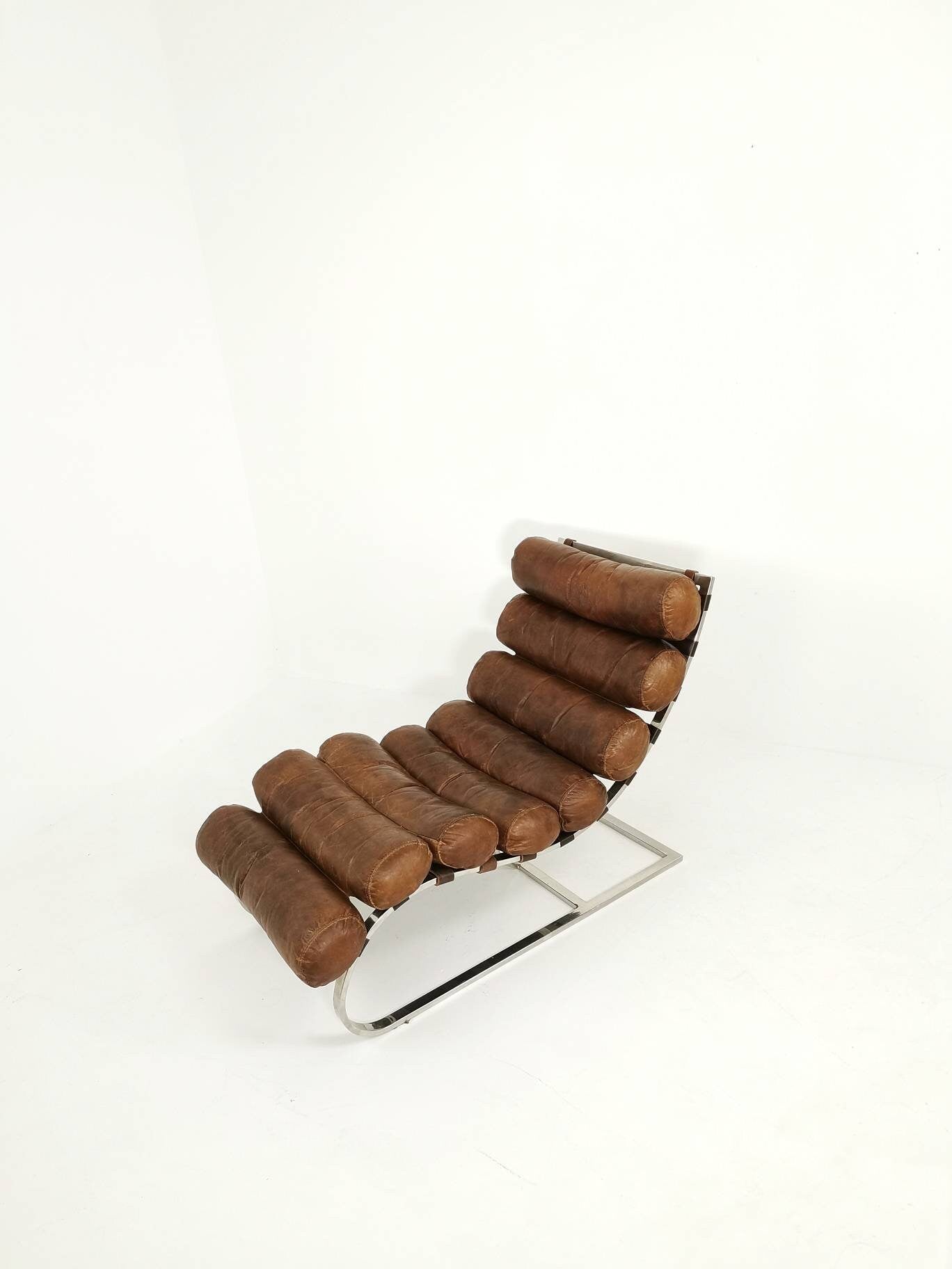 Mid Century Corona Lounge chair Colour leather and chrome, 1980s