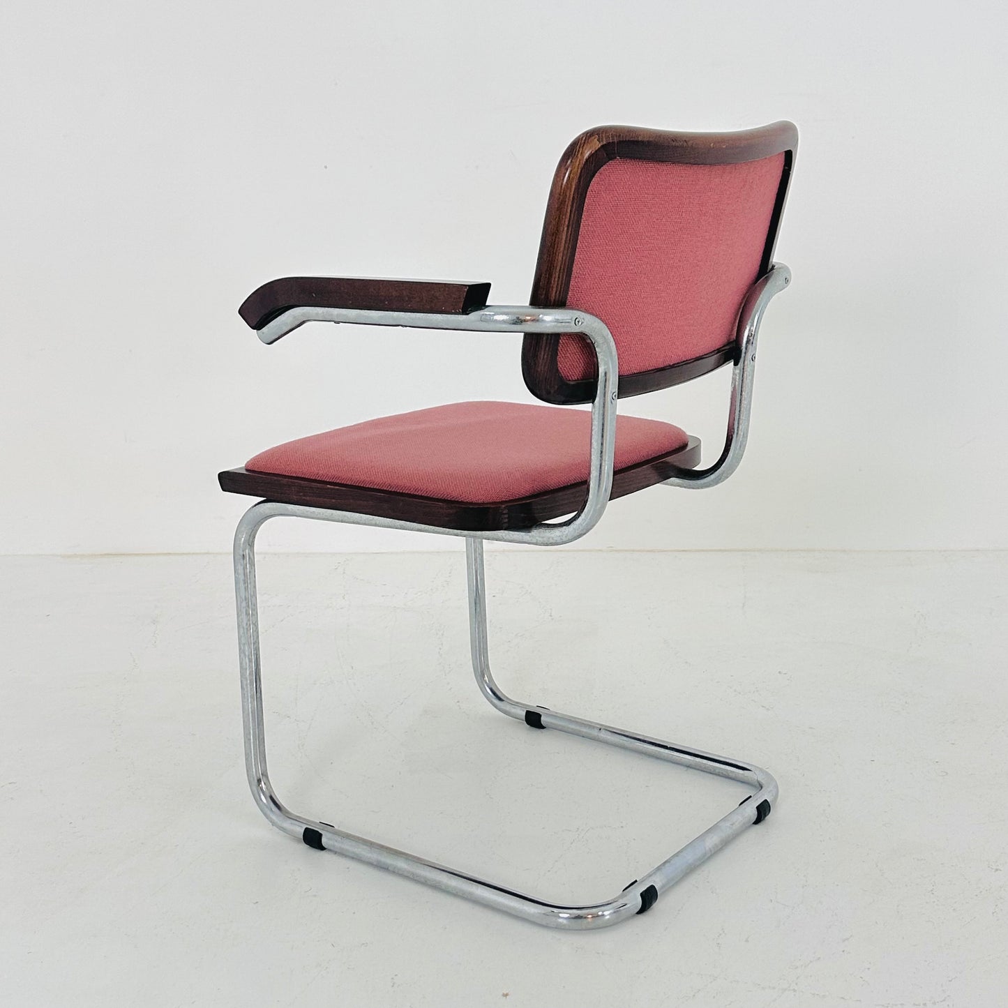 Marcel Breuer B32 upholstered Cesca Armchair, bauhaus design by Bene