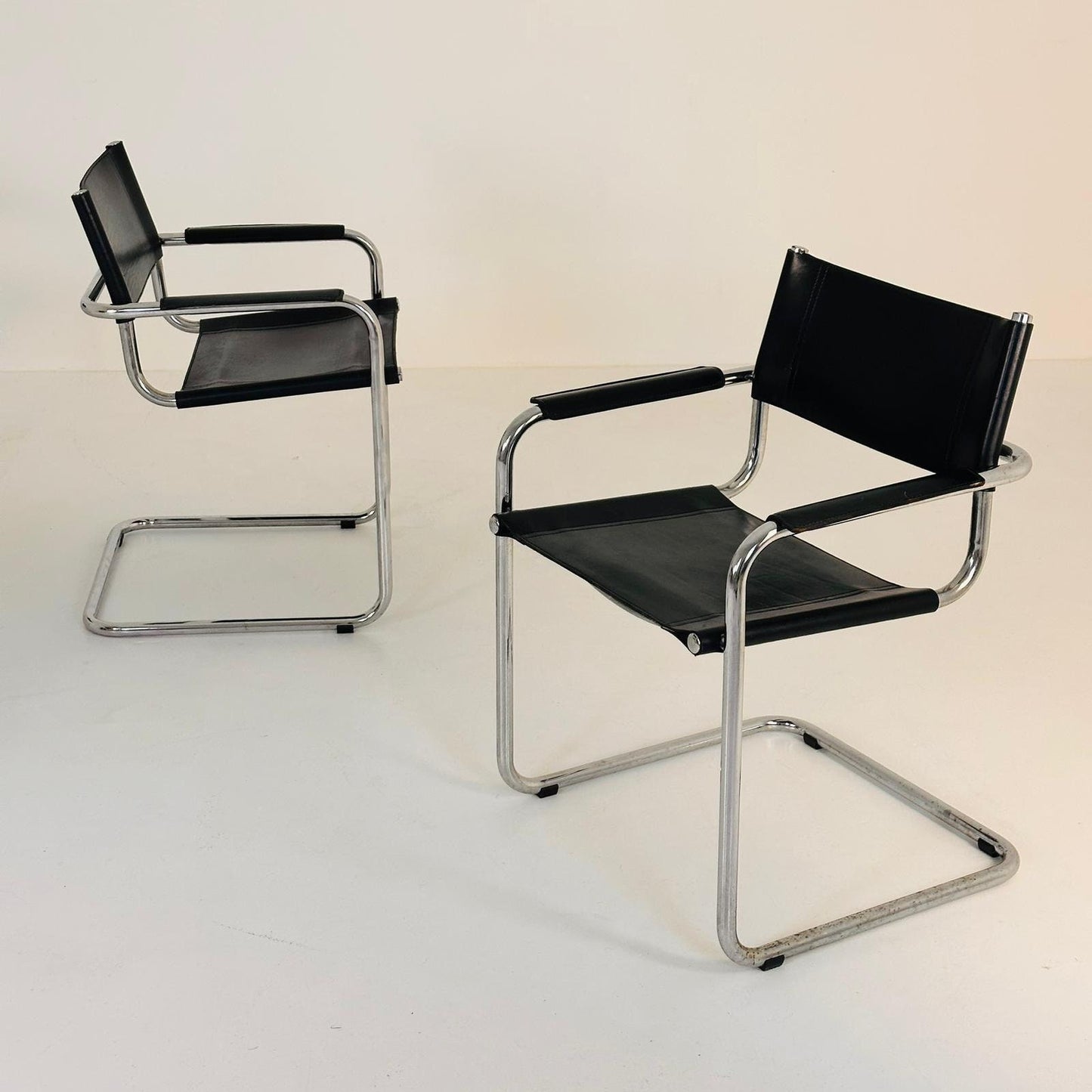 set of 4 Model MG5 Centro Studi desk chair by Mart Stam & Marcel Breuer for Matteo Grassi, 1970s