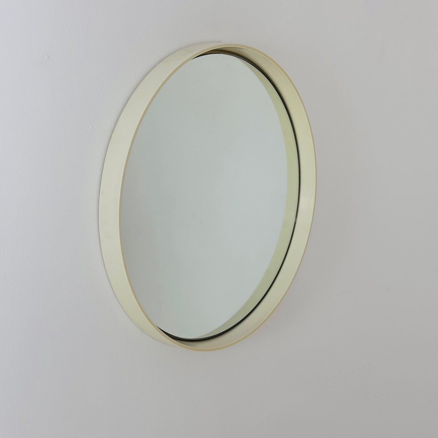 Space Age \Mid-Century Round Mirrror, 1970s