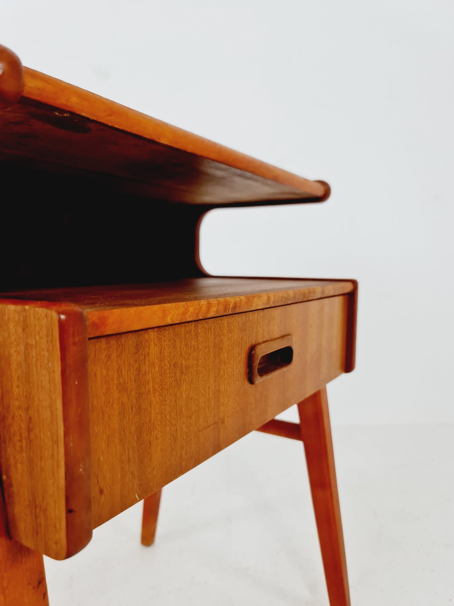 Midcentury Danish Mahogany Vintage Side table/ Bedside table/ Night stand, 1960s