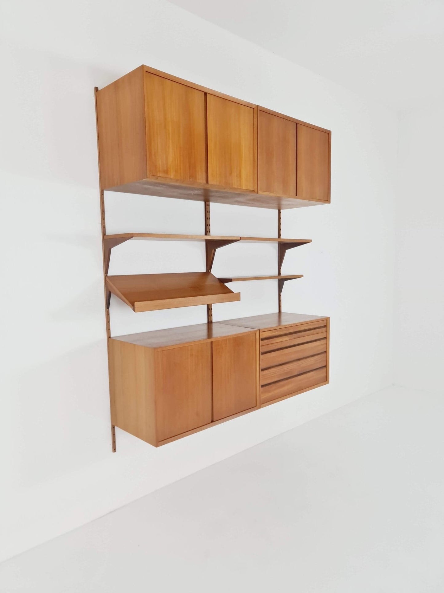 Mid century Danish Teak Wall Unit with records cabinet and magazine rack by Poul Cadovius for Cado, Denmark, 1960s