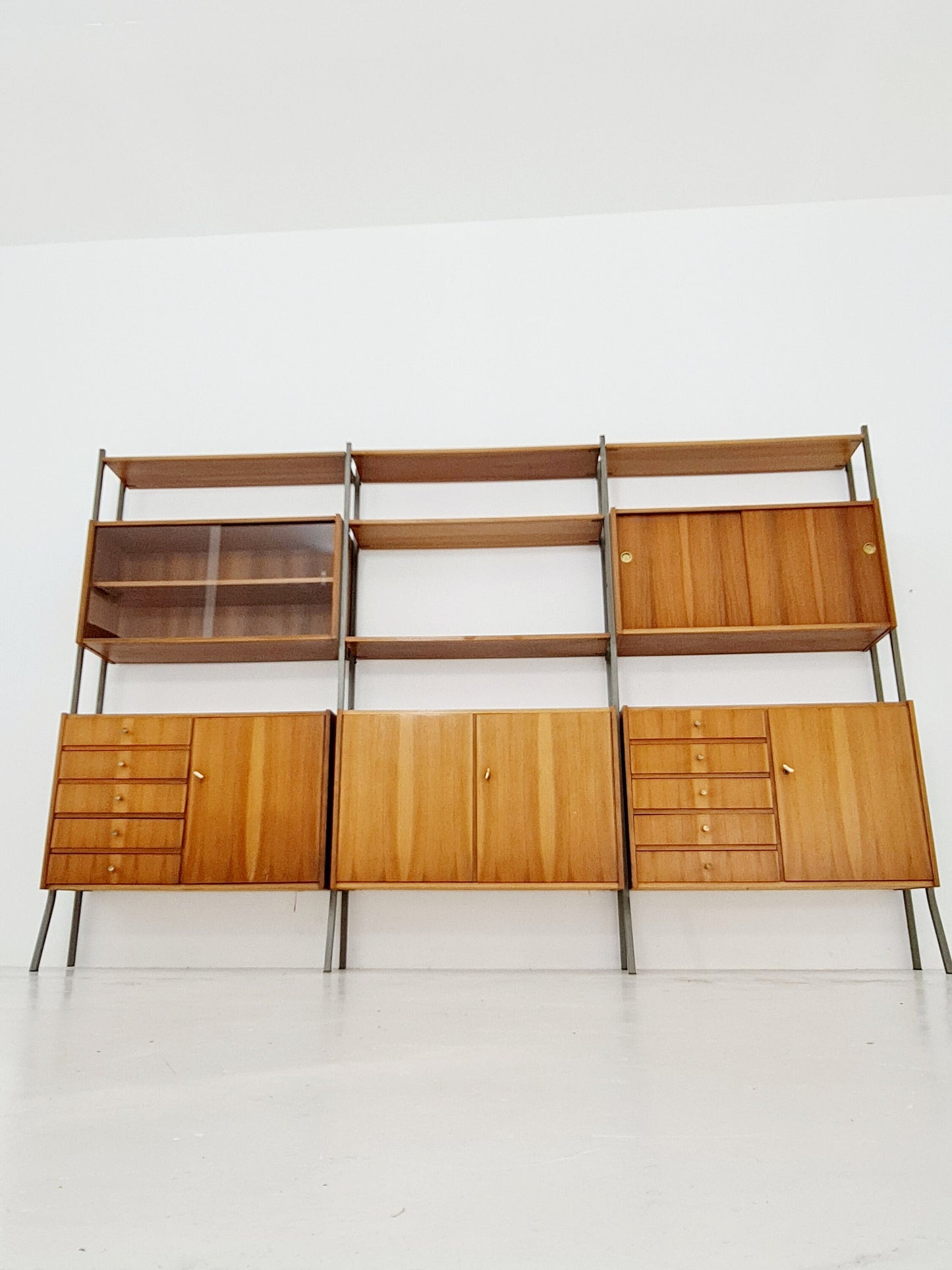 Mid century String shelf-system, bookcase walnut by Werk II Germany, 1950s