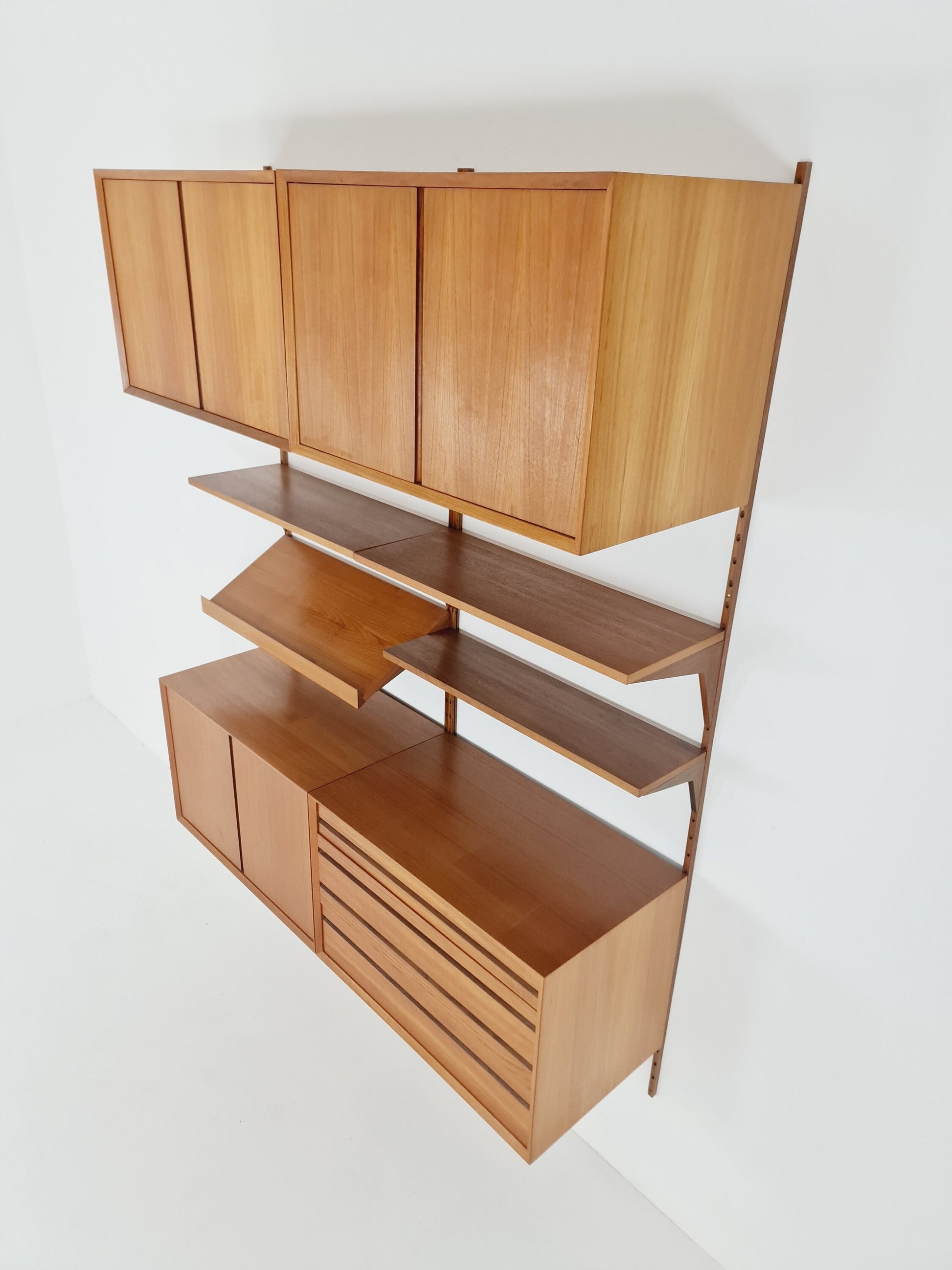 Mid century Danish Teak Wall Unit with records cabinet and magazine rack by Poul Cadovius for Cado, Denmark, 1960s