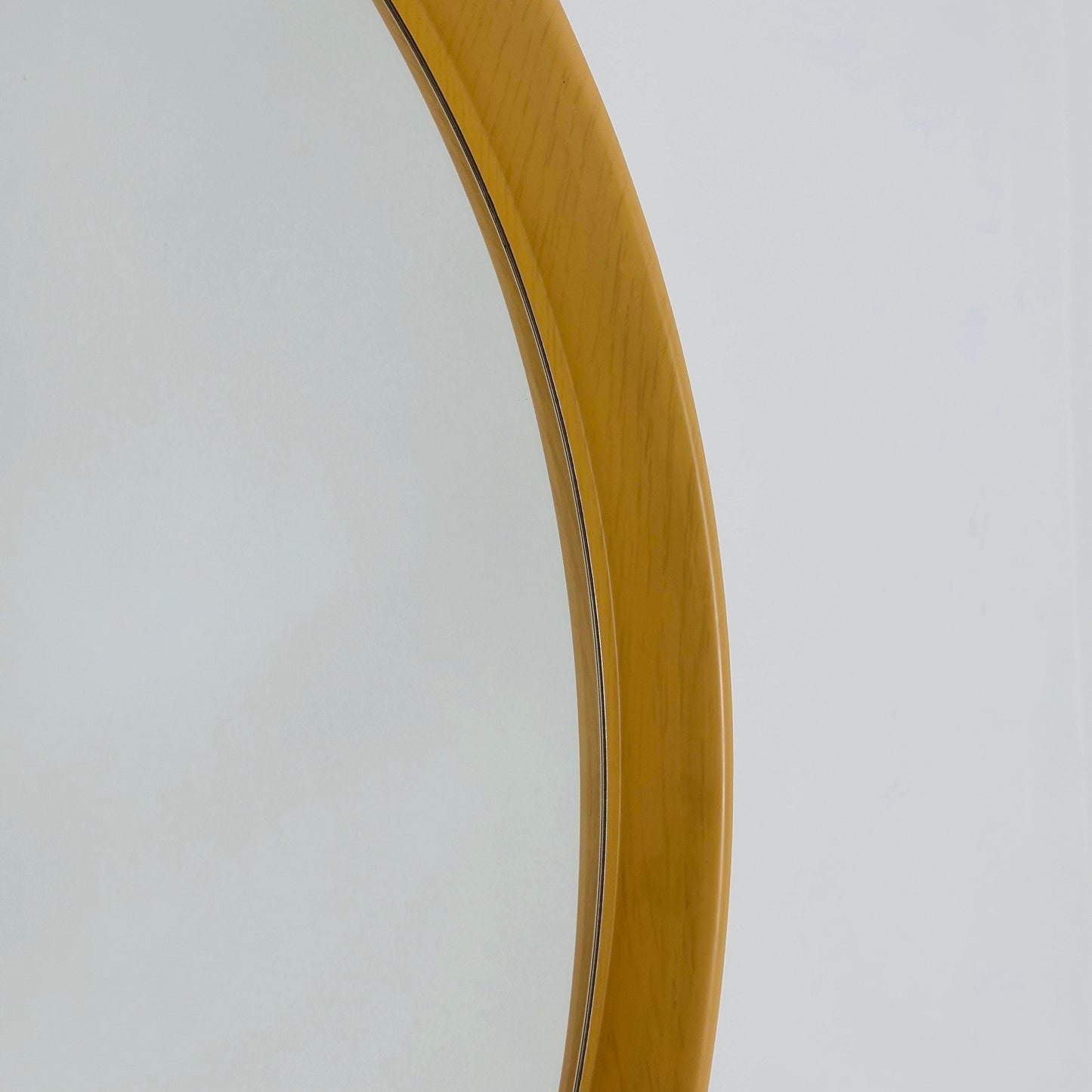 Space Age \Mid-Century Round Mirrror, 1970so