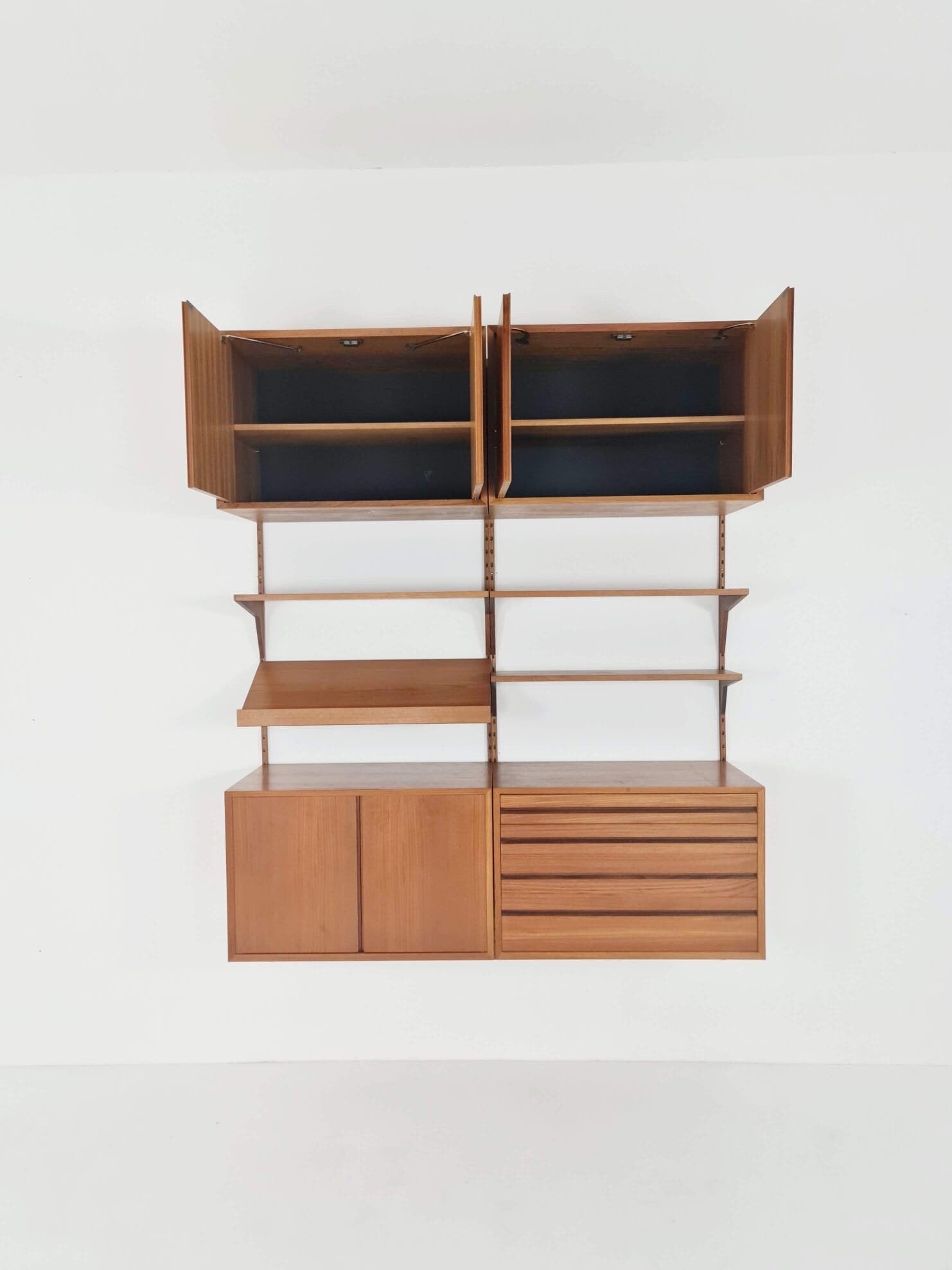 Mid century Danish Teak Wall Unit with records cabinet and magazine rack by Poul Cadovius for Cado, Denmark, 1960s