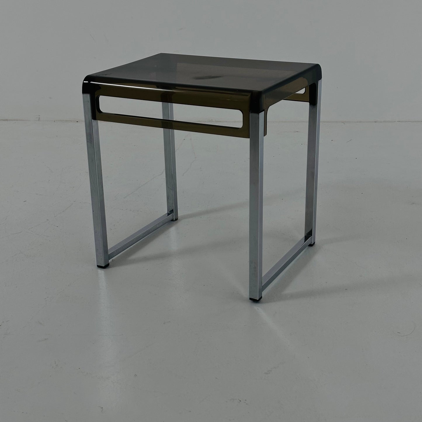 Vintage prisunic brown plastic sidetable by Marc Berthier 1907s space age