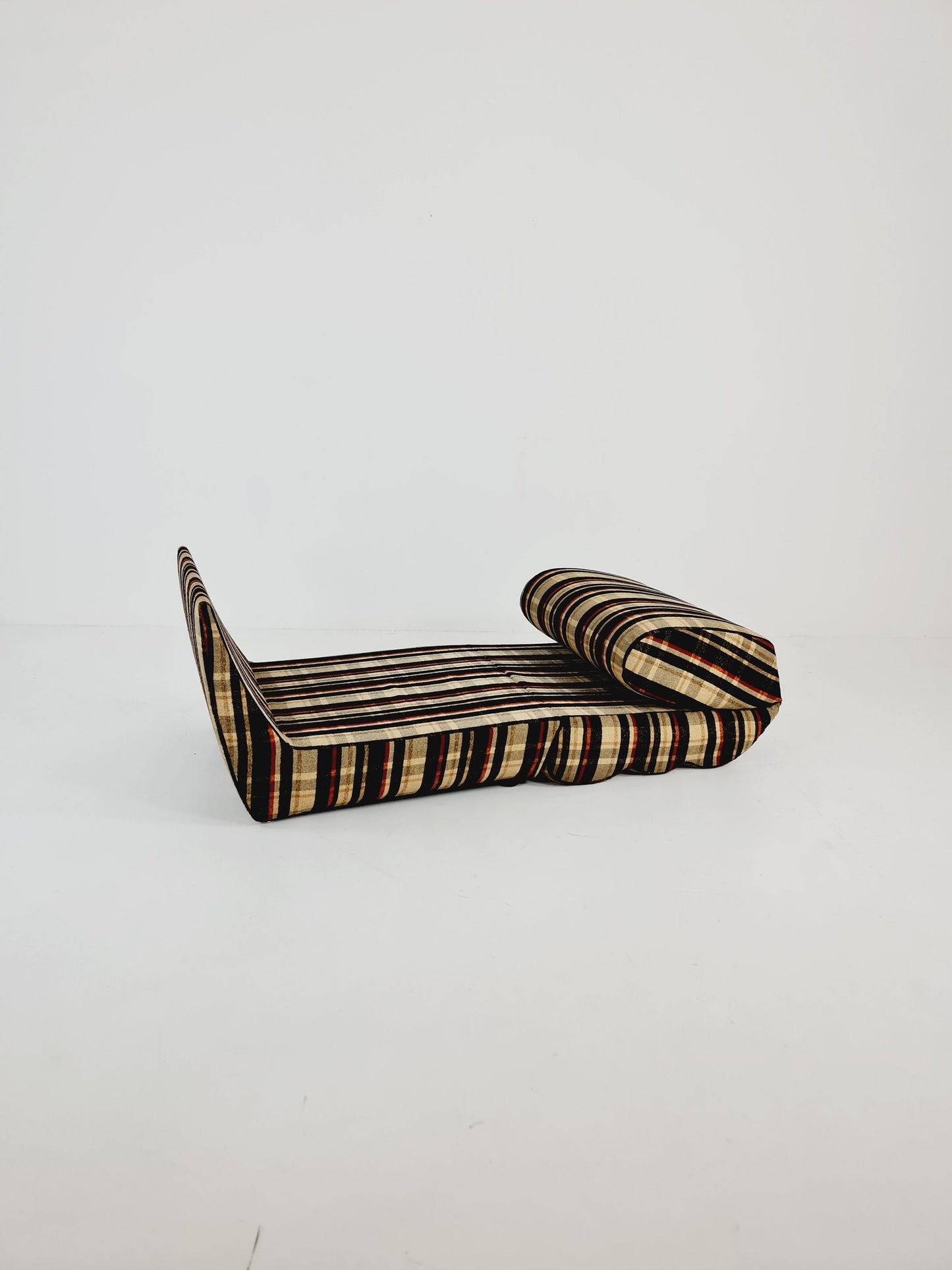 German space age singel couch extendable to bed, 1970s