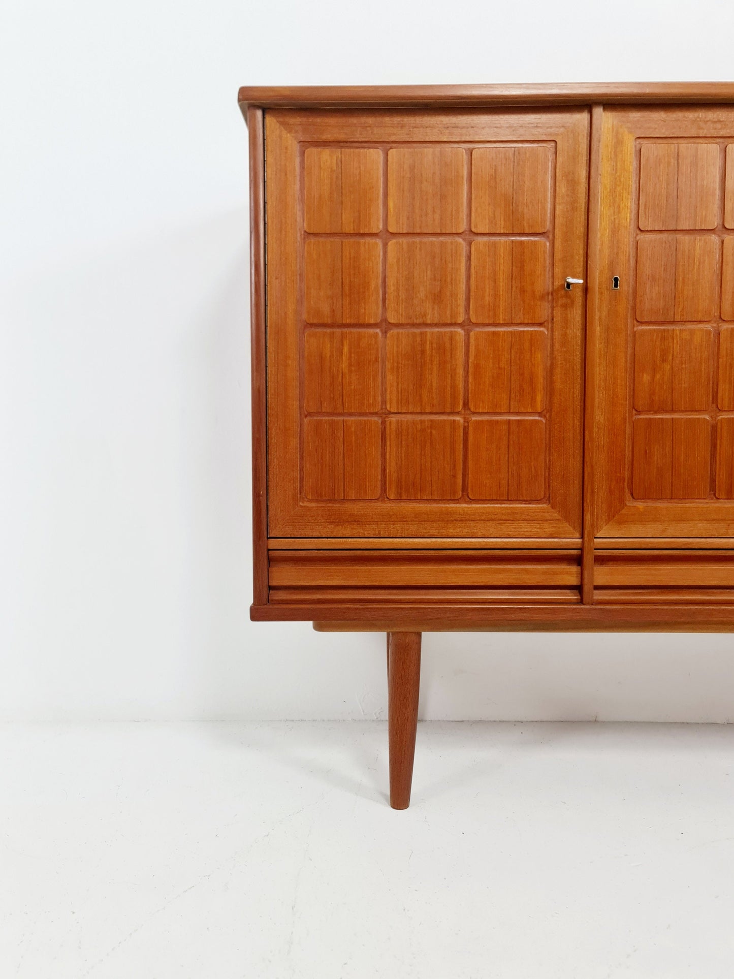 Mid-Century Modern Norwegian highboard, Sideboard for Sörheim MöbelFabrik Nesttun, 1960s