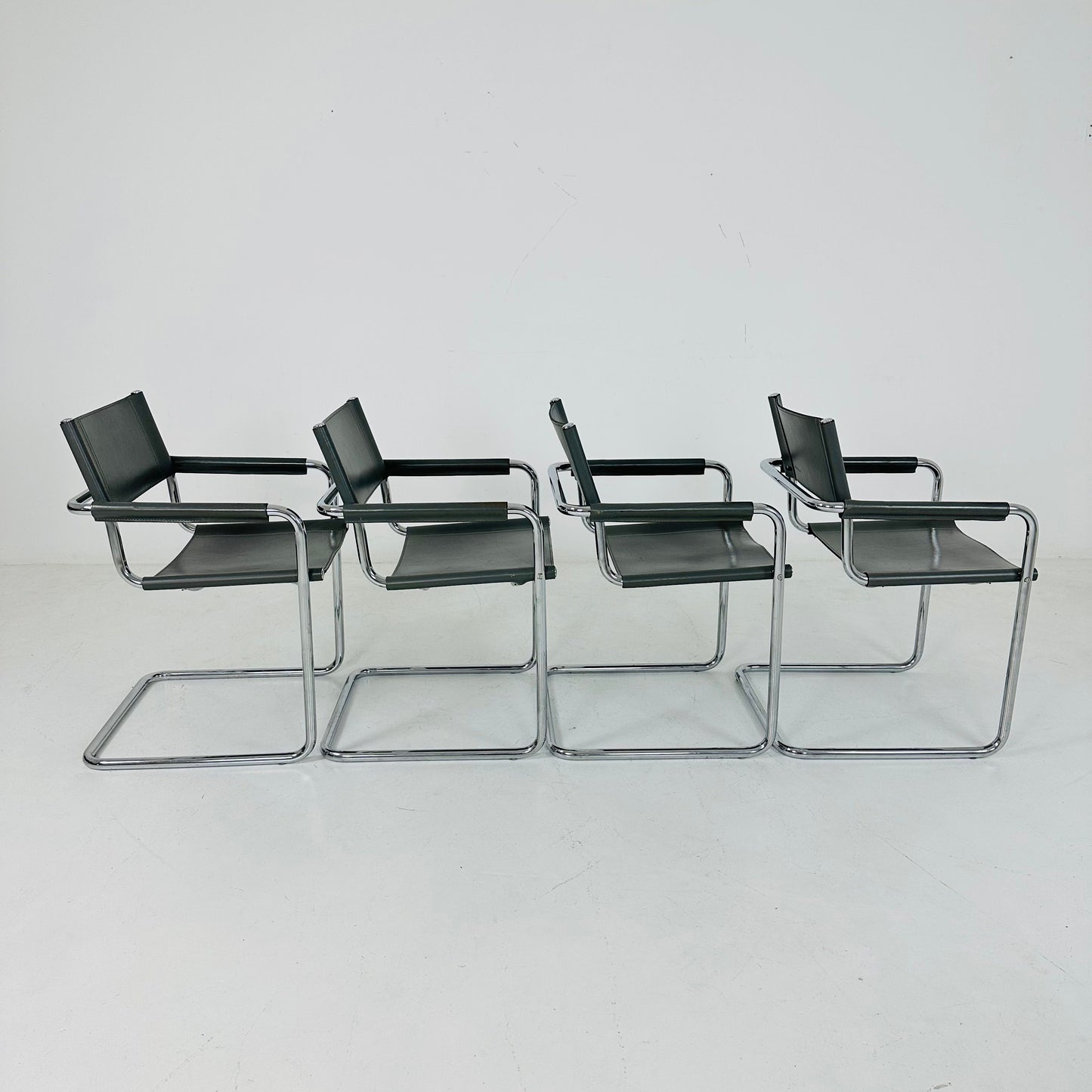 Set of 4 vintage Matteo Grassi Mg5 leather cantilever chairs by Mart Stam italy 1980s