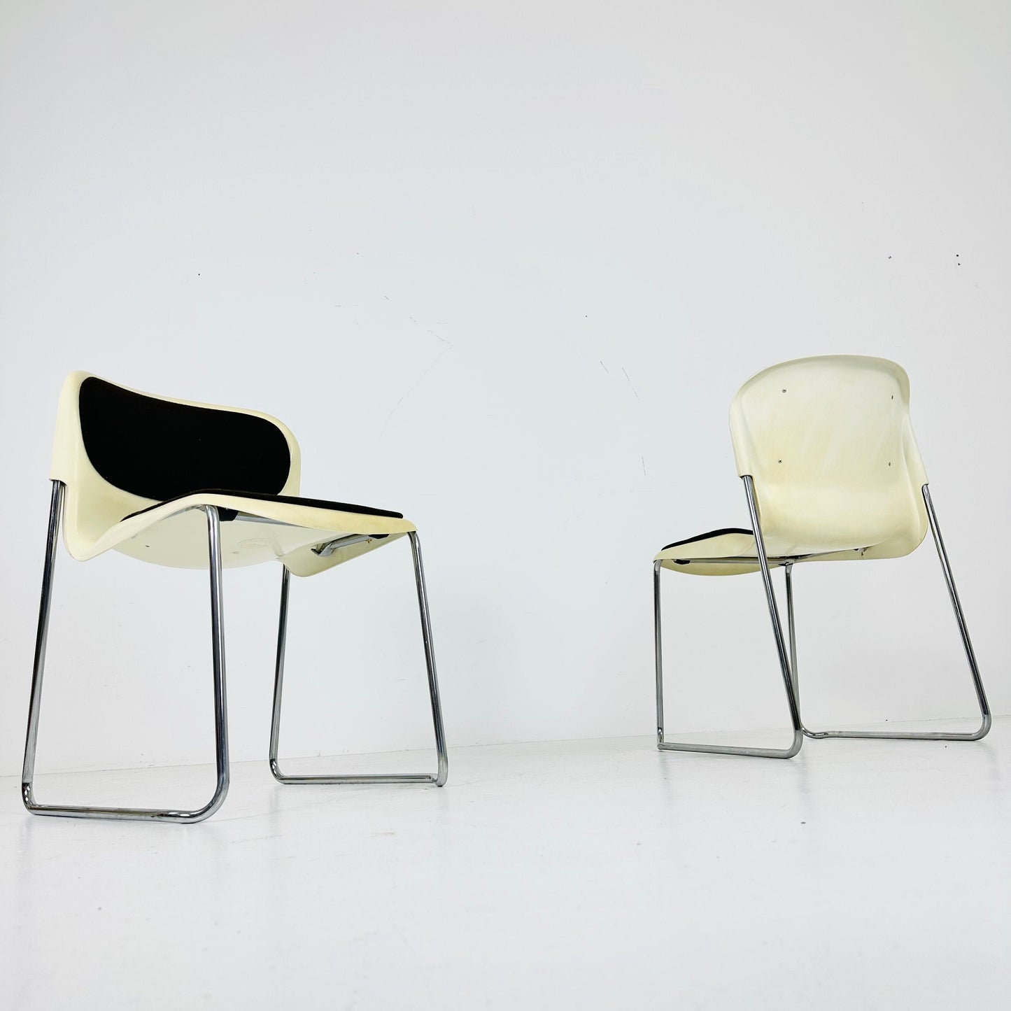 Vintage chair model SM400K by Drabert designed by Gerd Lange west Germany 1980